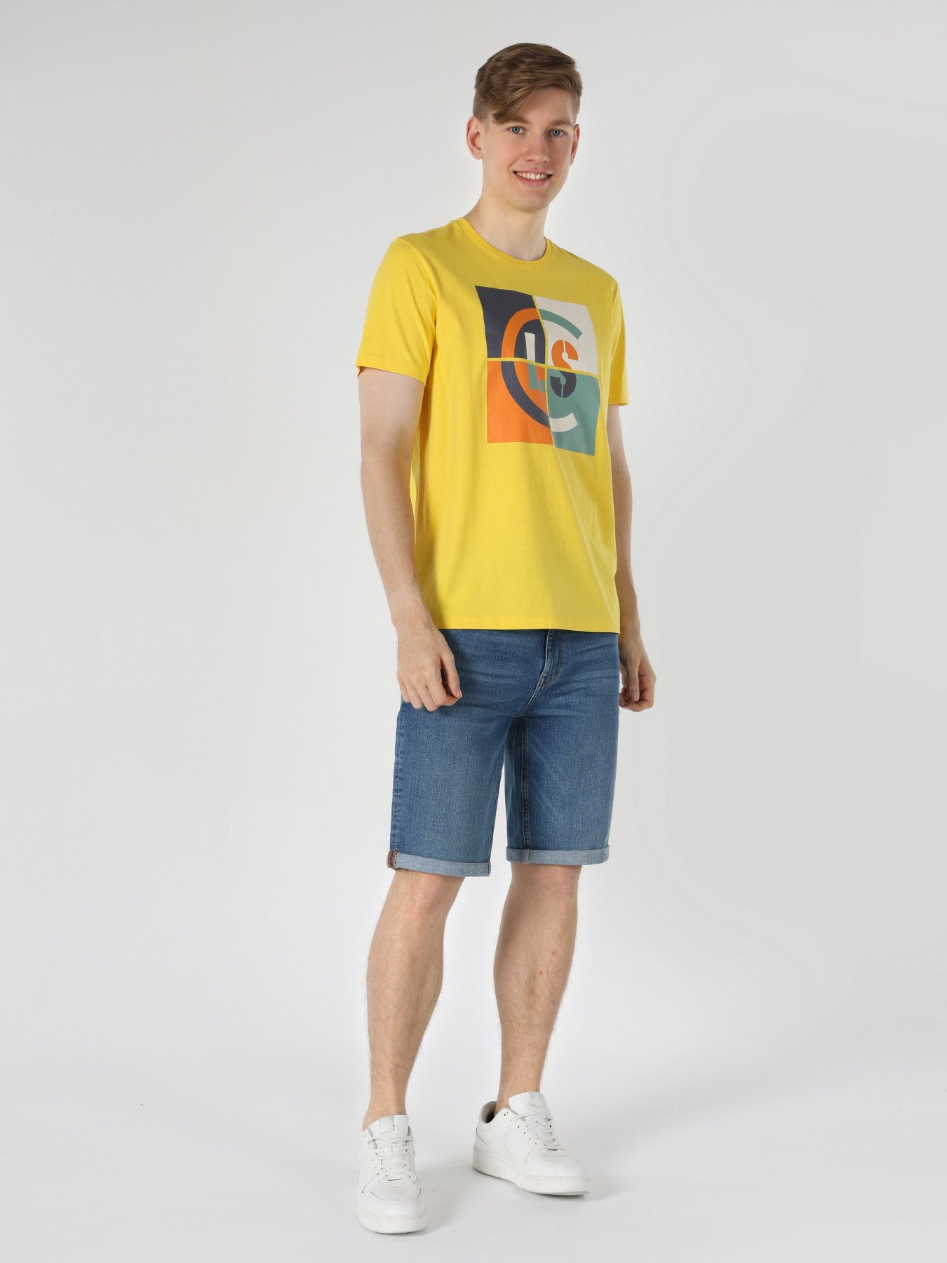 Футболка Colin’s модель CL1063363YLW Фото