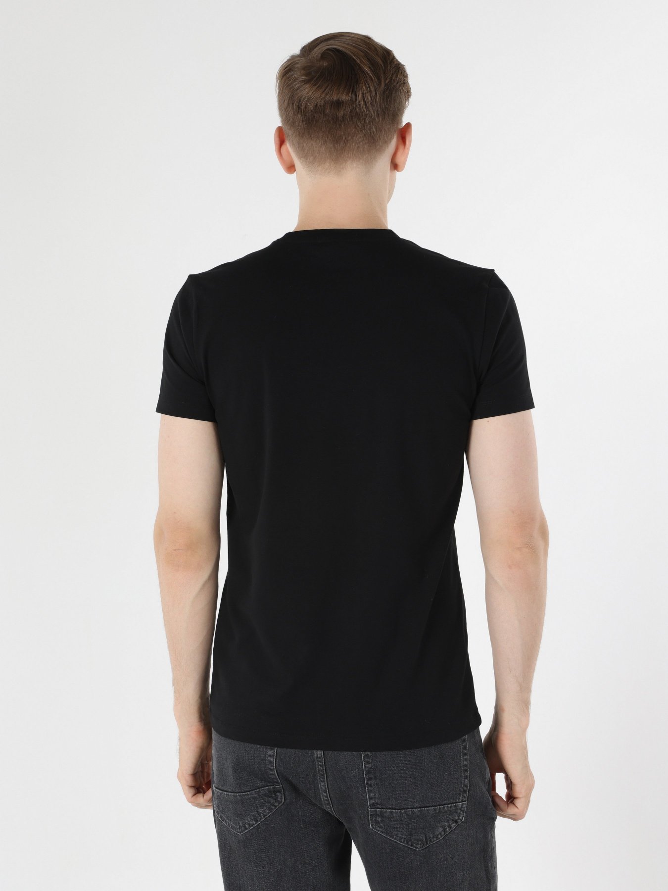 Футболка Colin’s модель CL1063396BLK Фото