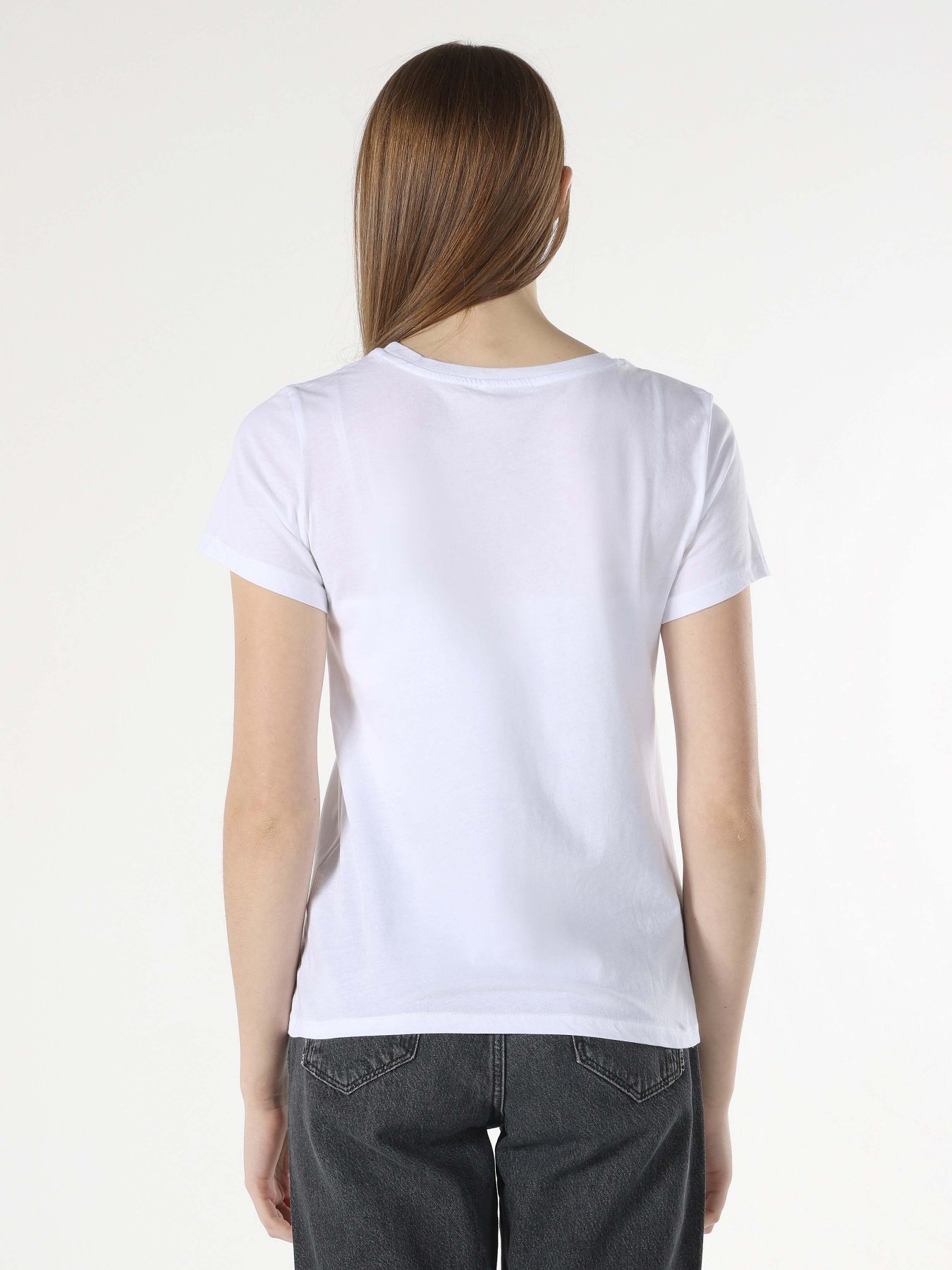 Футболка Colin’s модель CL1063428WHT Фото