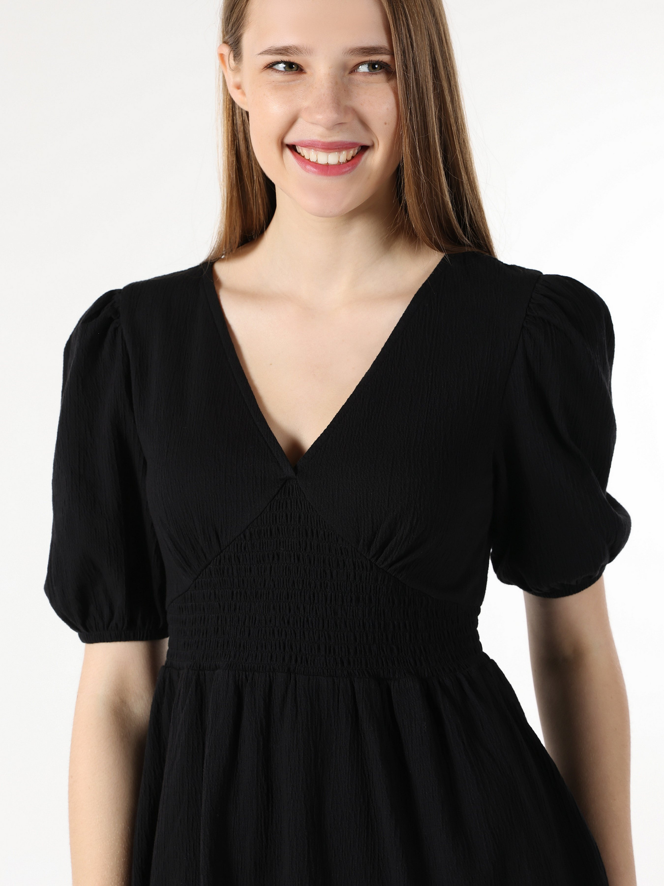 Платье мини Colin’s модель CL1064101BLK Фото