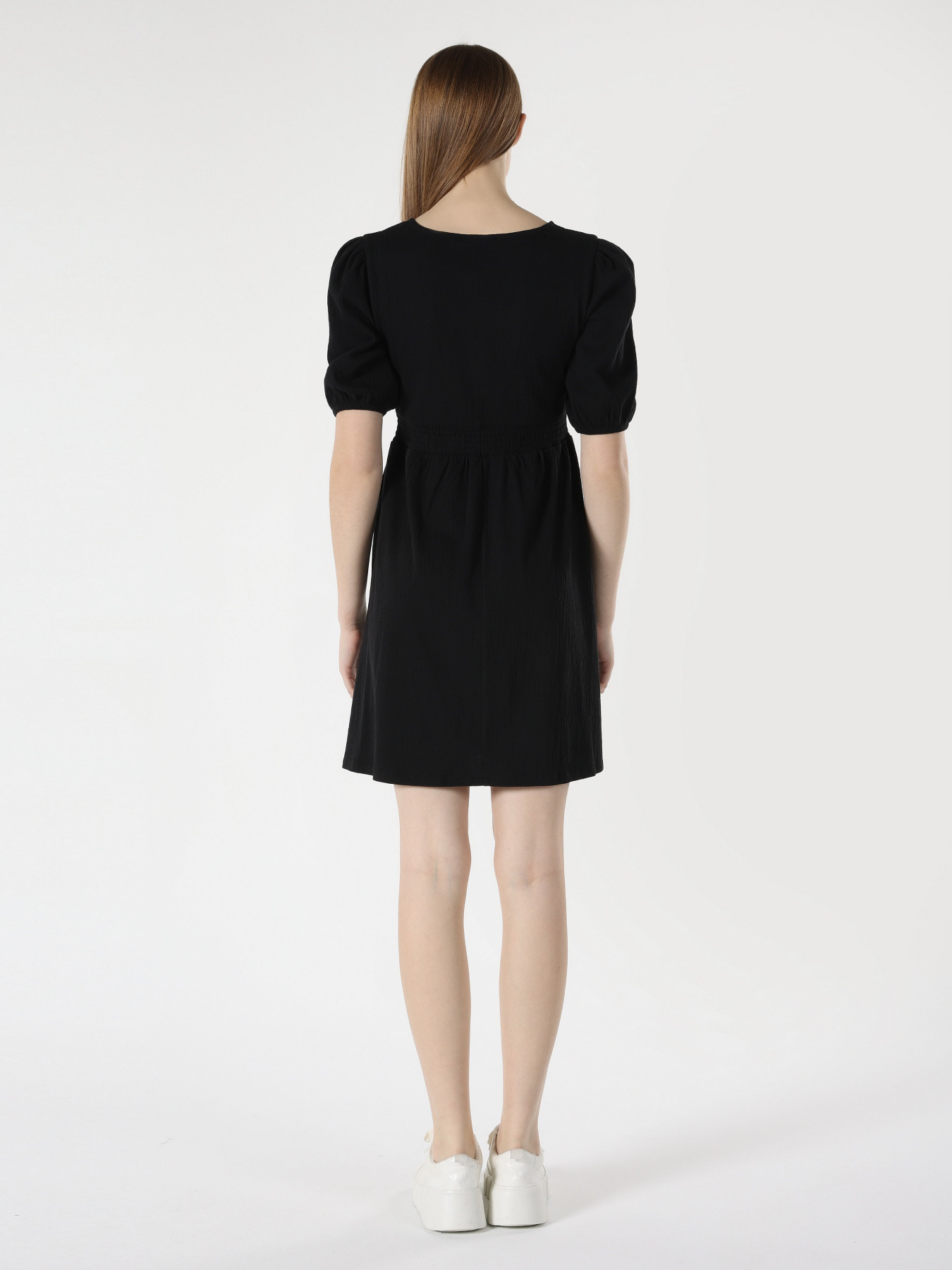 Сукня міні Colin’s модель CL1064101BLK Фото