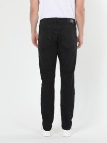 Прямые джинсы Colin’s модель CL1060116DN42157 Прямые джинсы Colin’s модель CL1060116DN42157 Фото