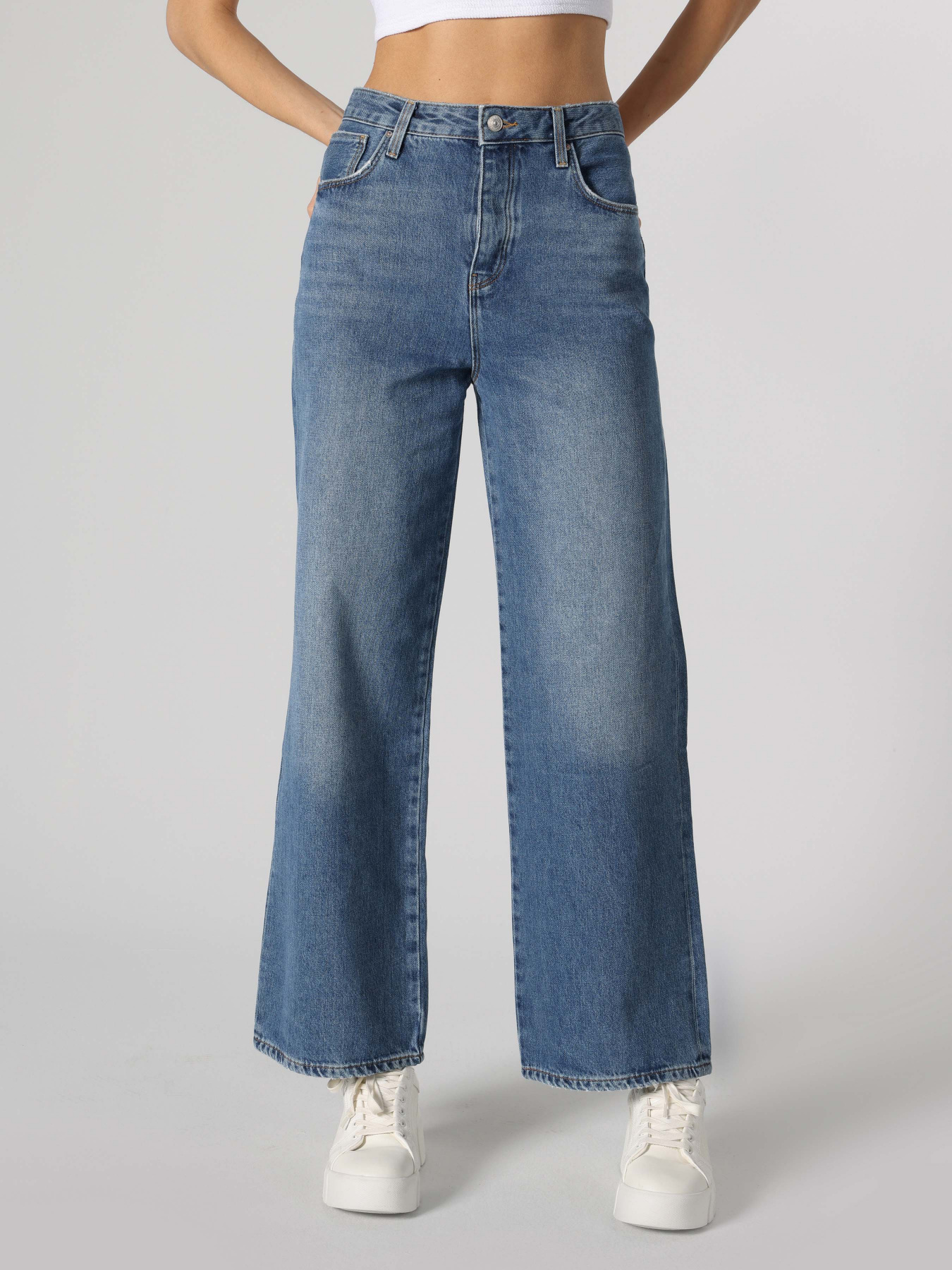 Расклешенные джинсы Colin’s 970 Berry модель CL1062322DN08518 Фото