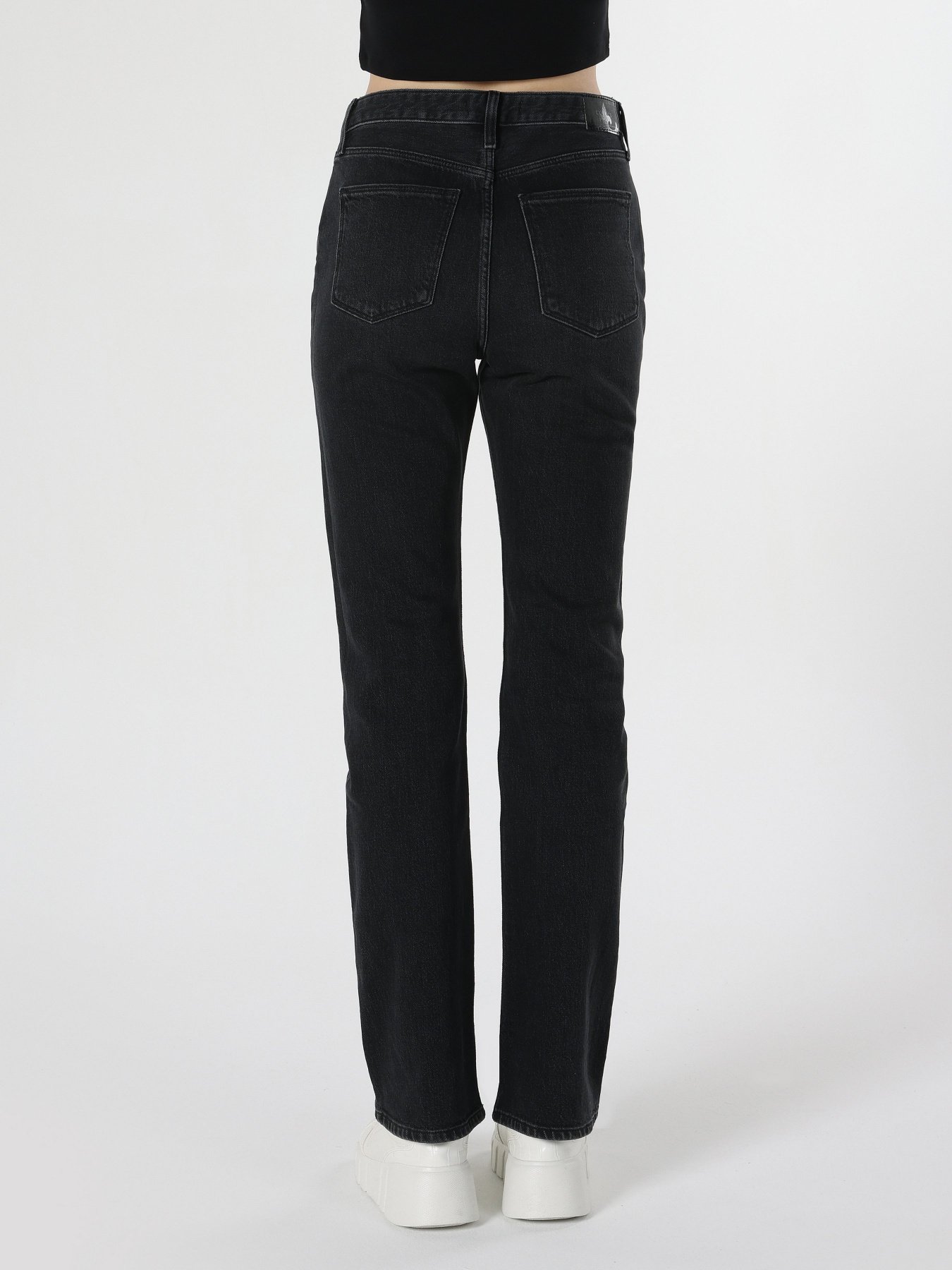 Зауженные джинсы Colin’s 792 Mila модель CL1063486DN42498 Фото