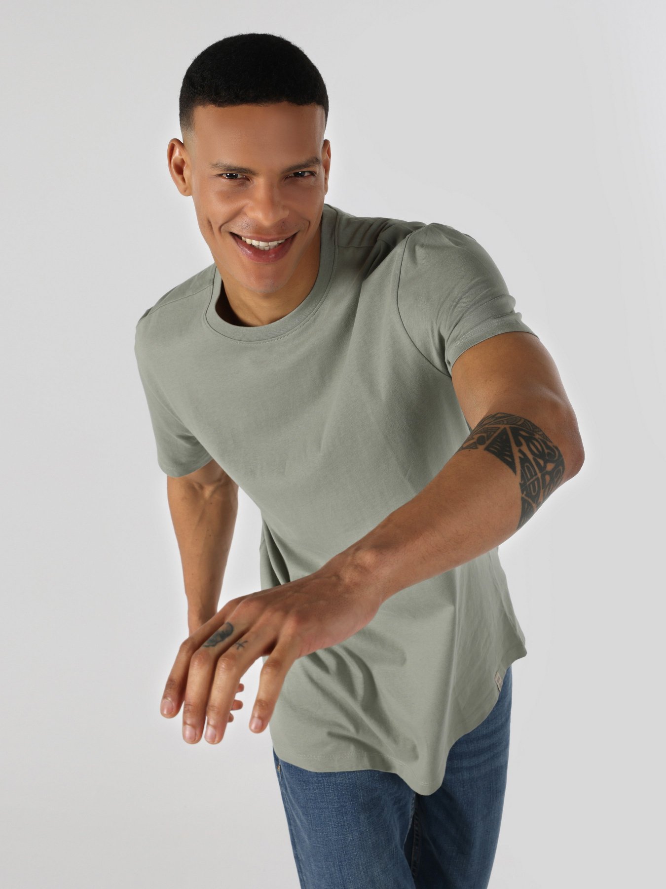 Футболка Colin’s модель CL1057072FGR Фото