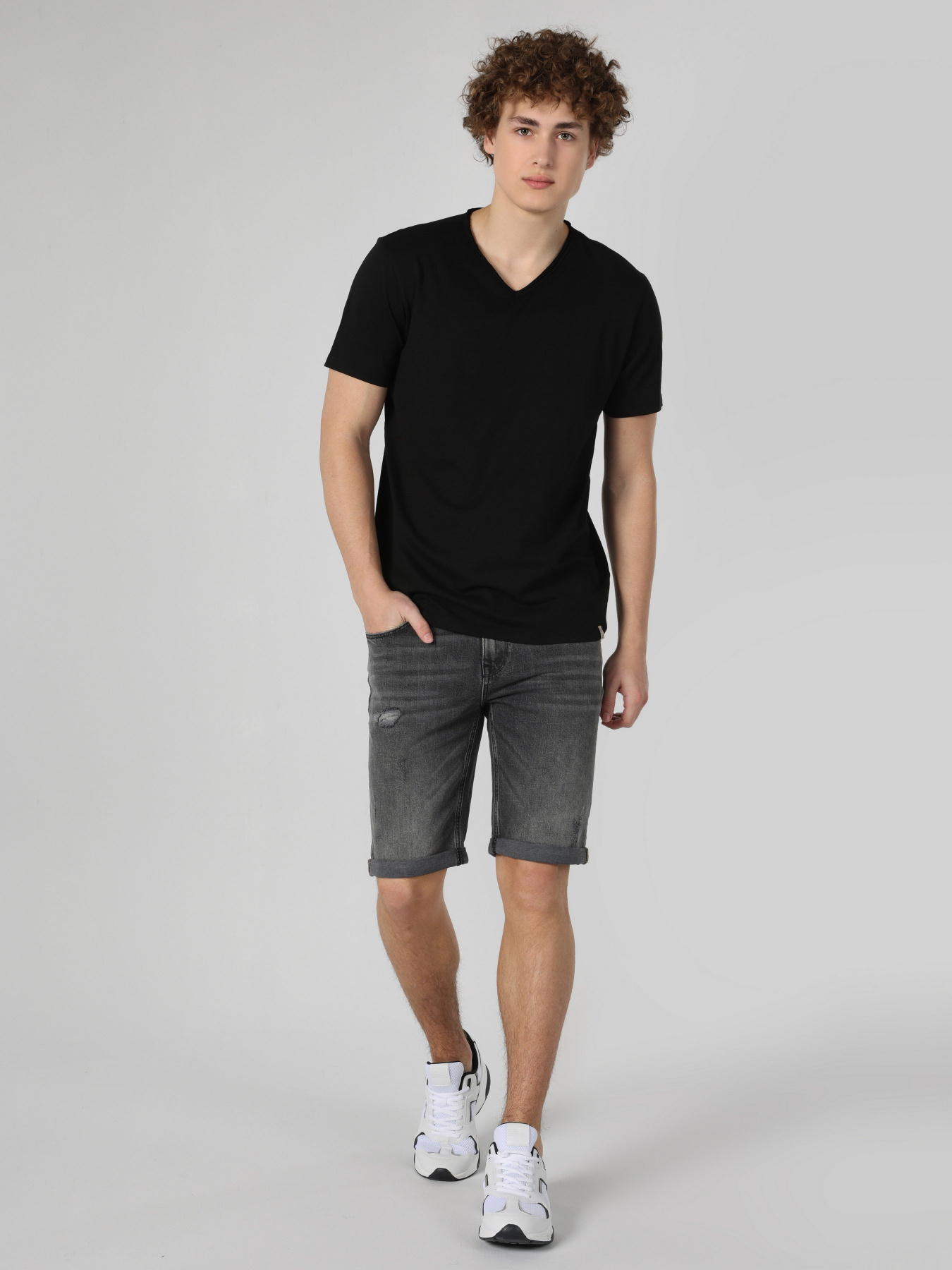 Футболка Colin’s модель CL1058584BLK Фото