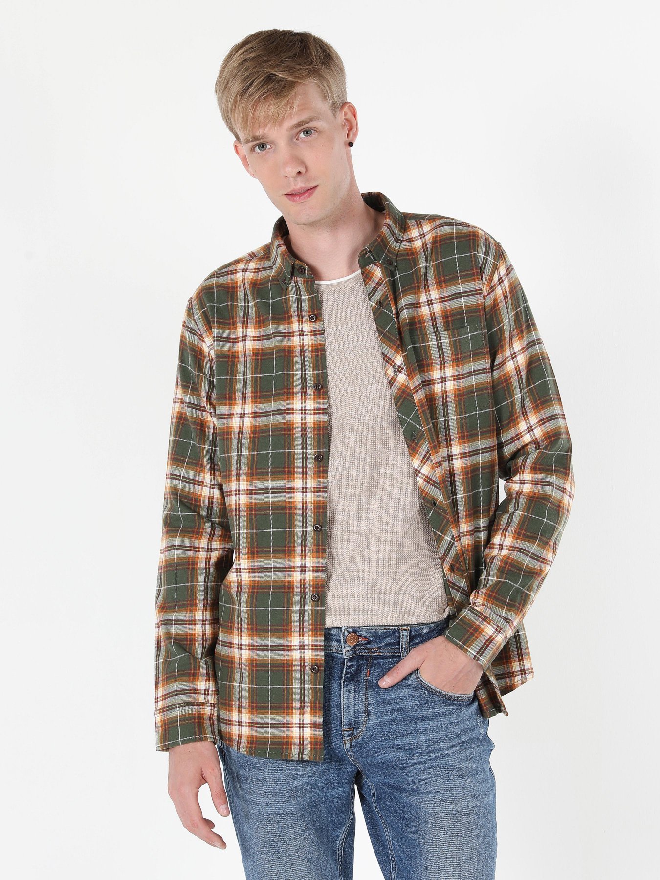 Рубашка повседневная Colin’s модель CL1059643KHA Рубашка повседневная Colin’s модель CL1059643KHA Фото