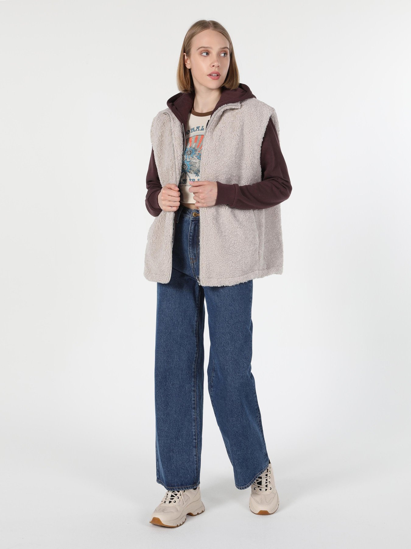 Жилет с утеплителем Colin’s модель CL1060231BEI Фото