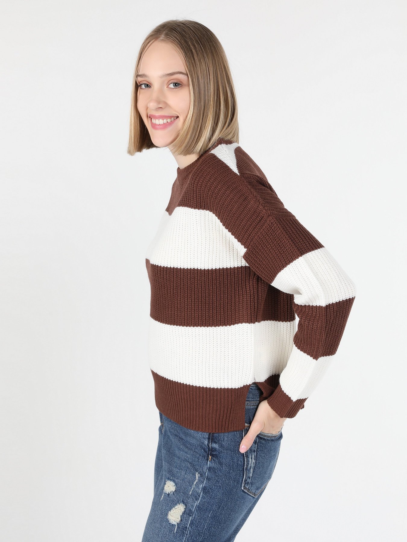 Джемпер Colin’s модель CL1060295BRW Фото