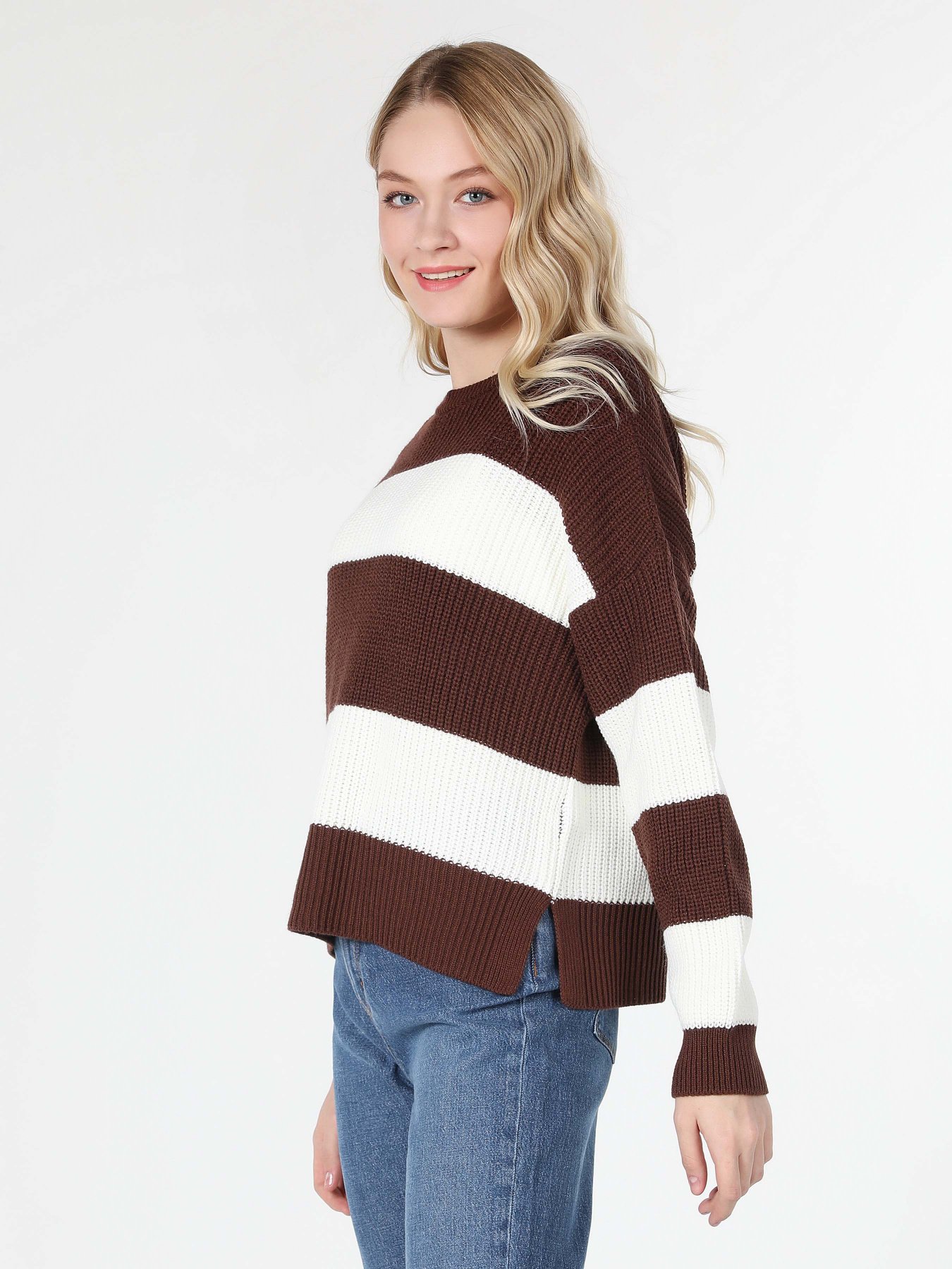 Джемпер Colin’s модель CL1060295BRW Фото