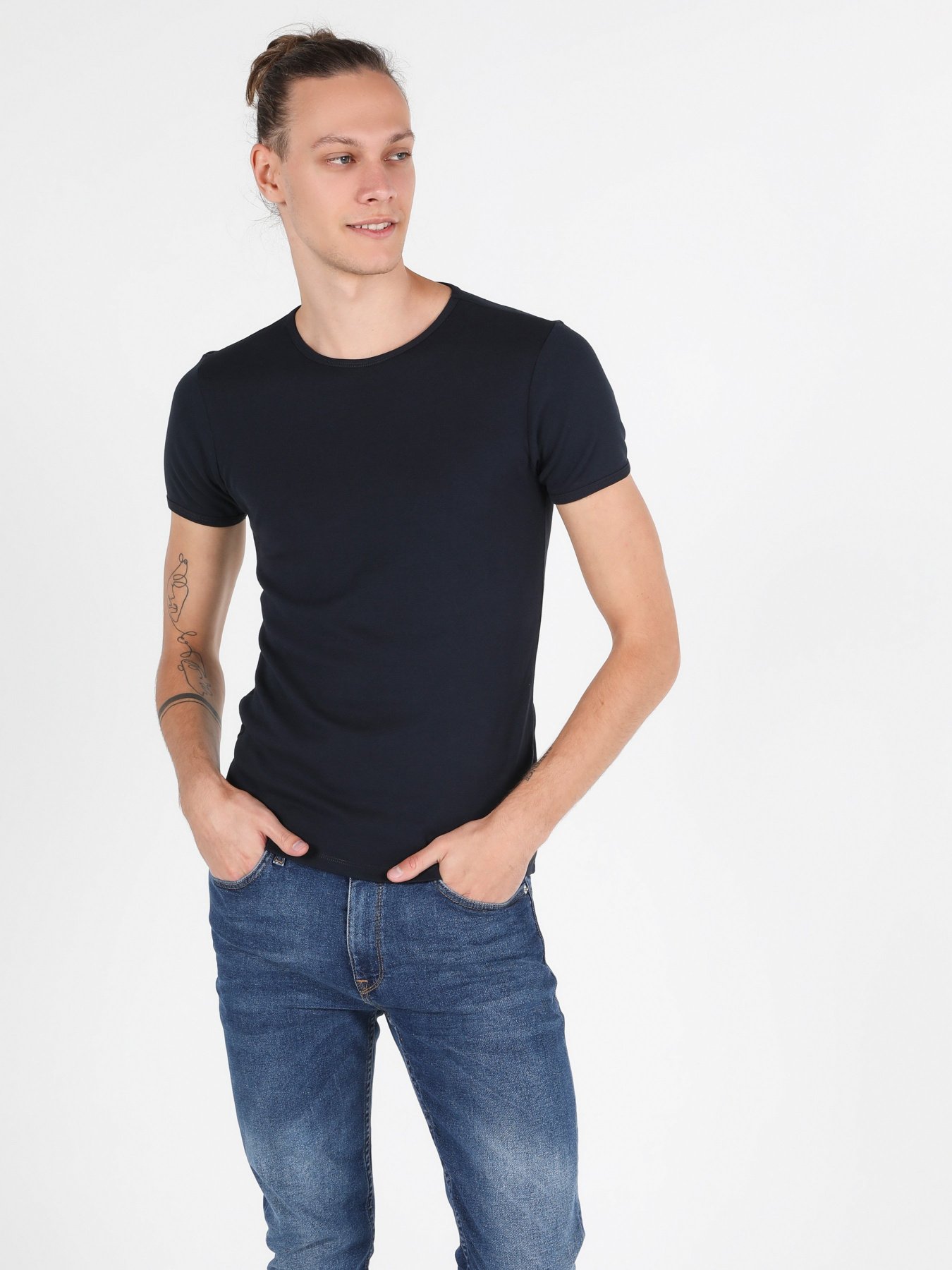 Футболки и поло Colin’s модель CL1042915DNV Фото