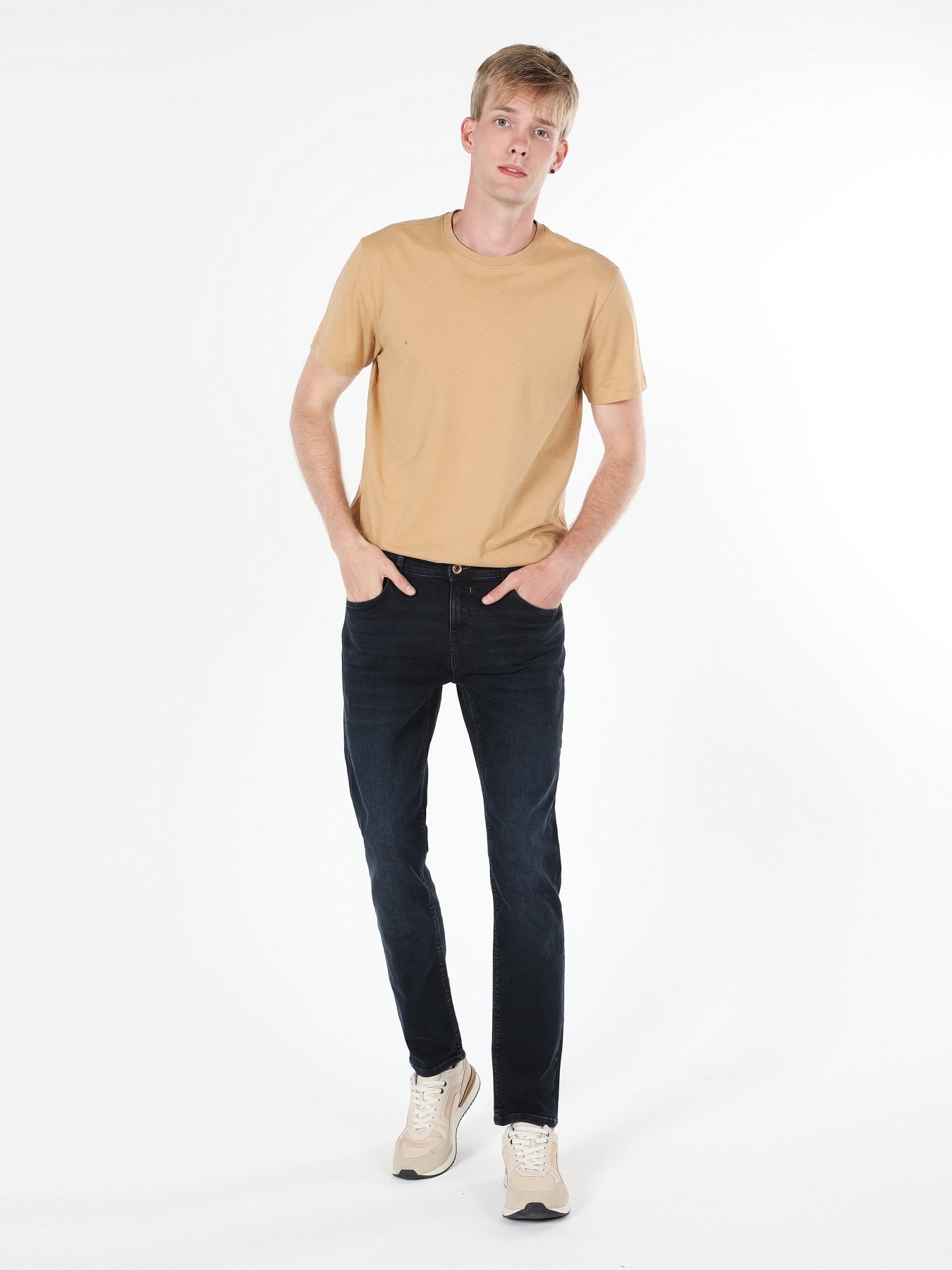 Завужені джинси Colin’s 044 Karl модель CL1060448DN40837 Фото