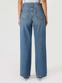 Широкие джинсы Colin’s 970 Berry модель CL1060471DN42186 Широкие джинсы Colin’s 970 Berry модель CL1060471DN42186 Фото