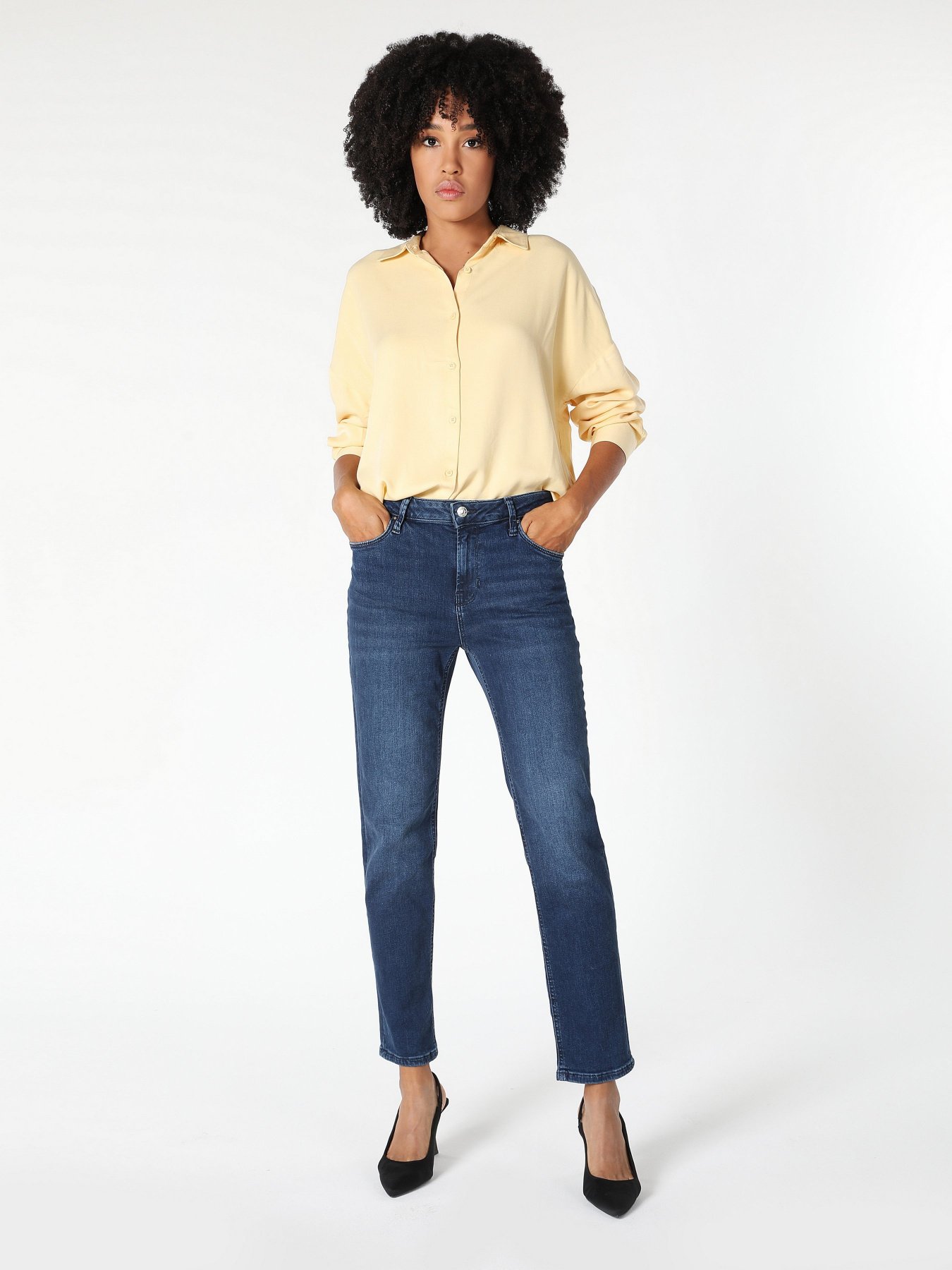 Прямые джинсы Colin’s 703 Carla модель CL1061434DN41630 Фото