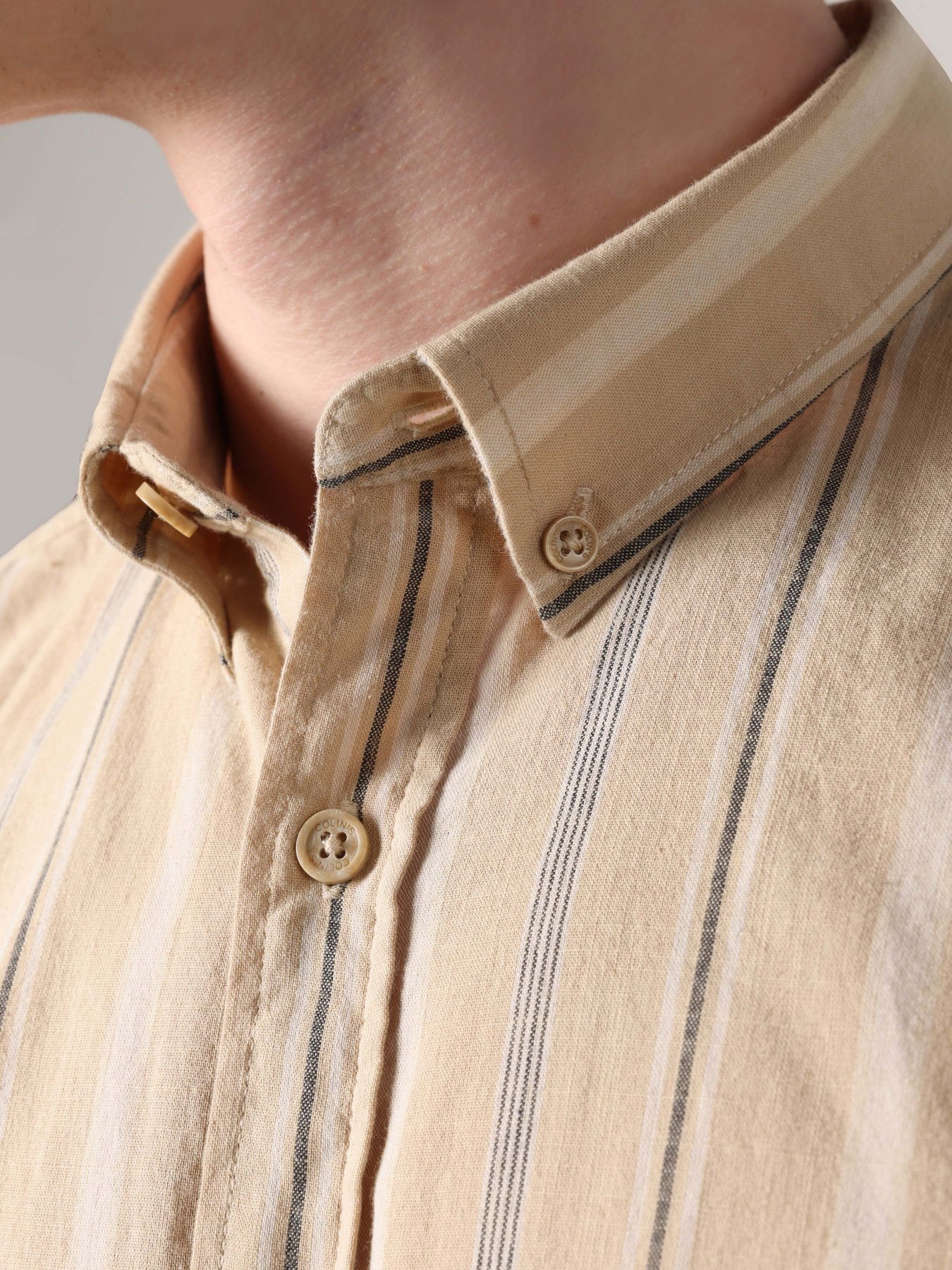 Сорочка Colin’s модель CL1063157BEI Фото