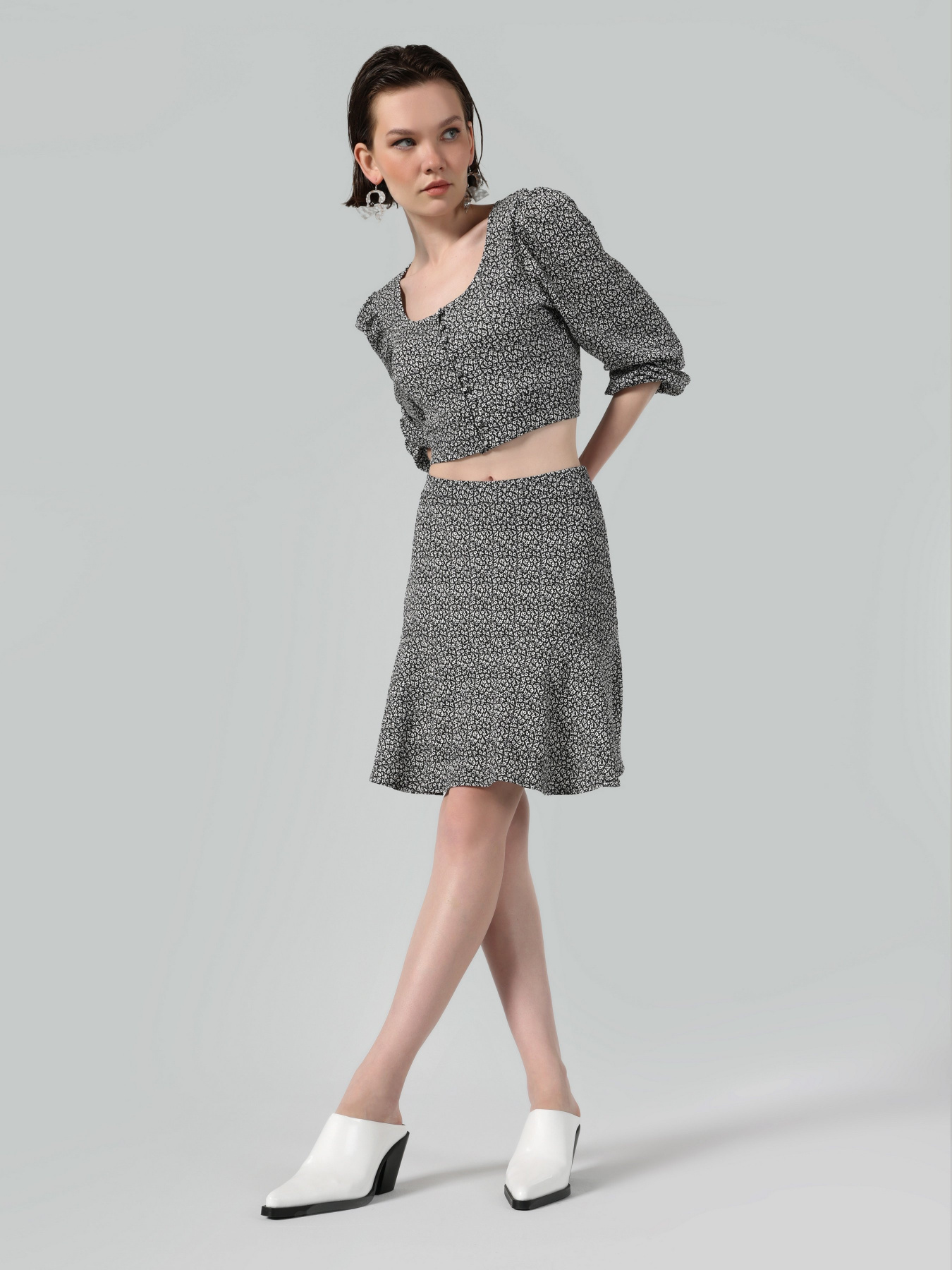 Спідниця міні Colin’s модель CL1063273BLK Фото