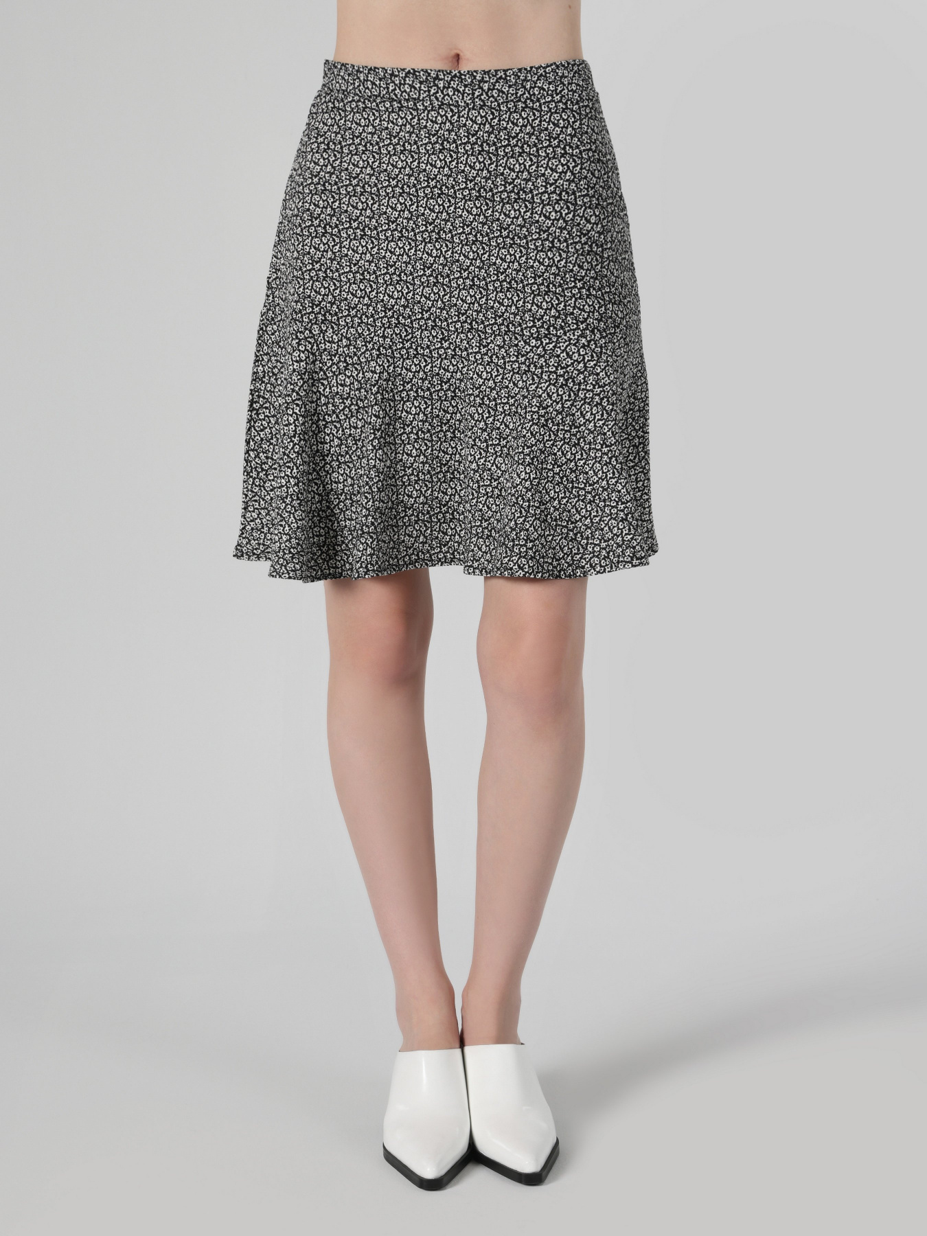 Спідниця міні Colin’s модель CL1063273BLK Спідниця міні Colin’s модель CL1063273BLK Фото