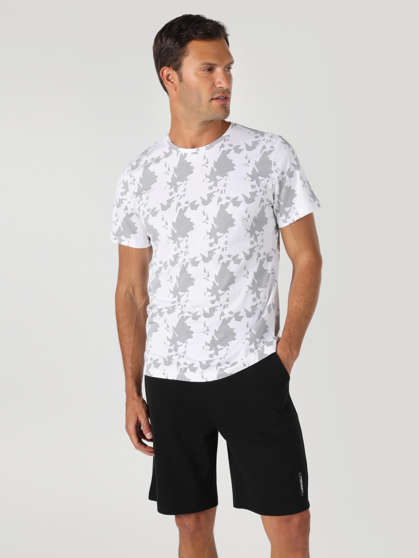 Футболка Colin’s модель CL1064510WHT Фото