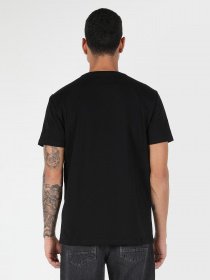 Футболка Colin’s модель CL1066598BLK Фото