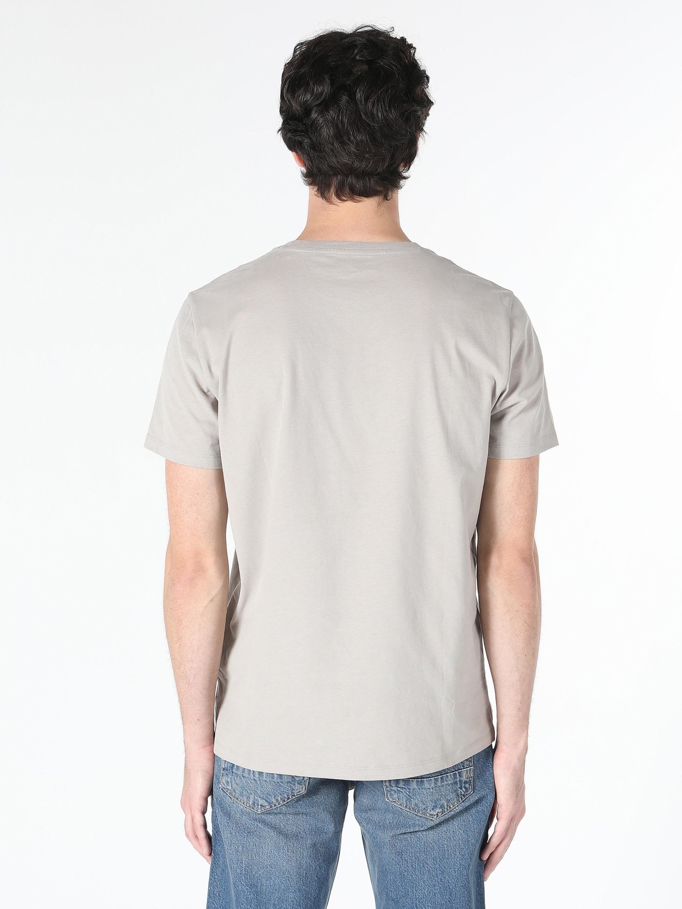 Футболка Colin’s модель CL1066598STN Фото