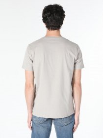 Футболка Colin’s модель CL1066598STN Фото