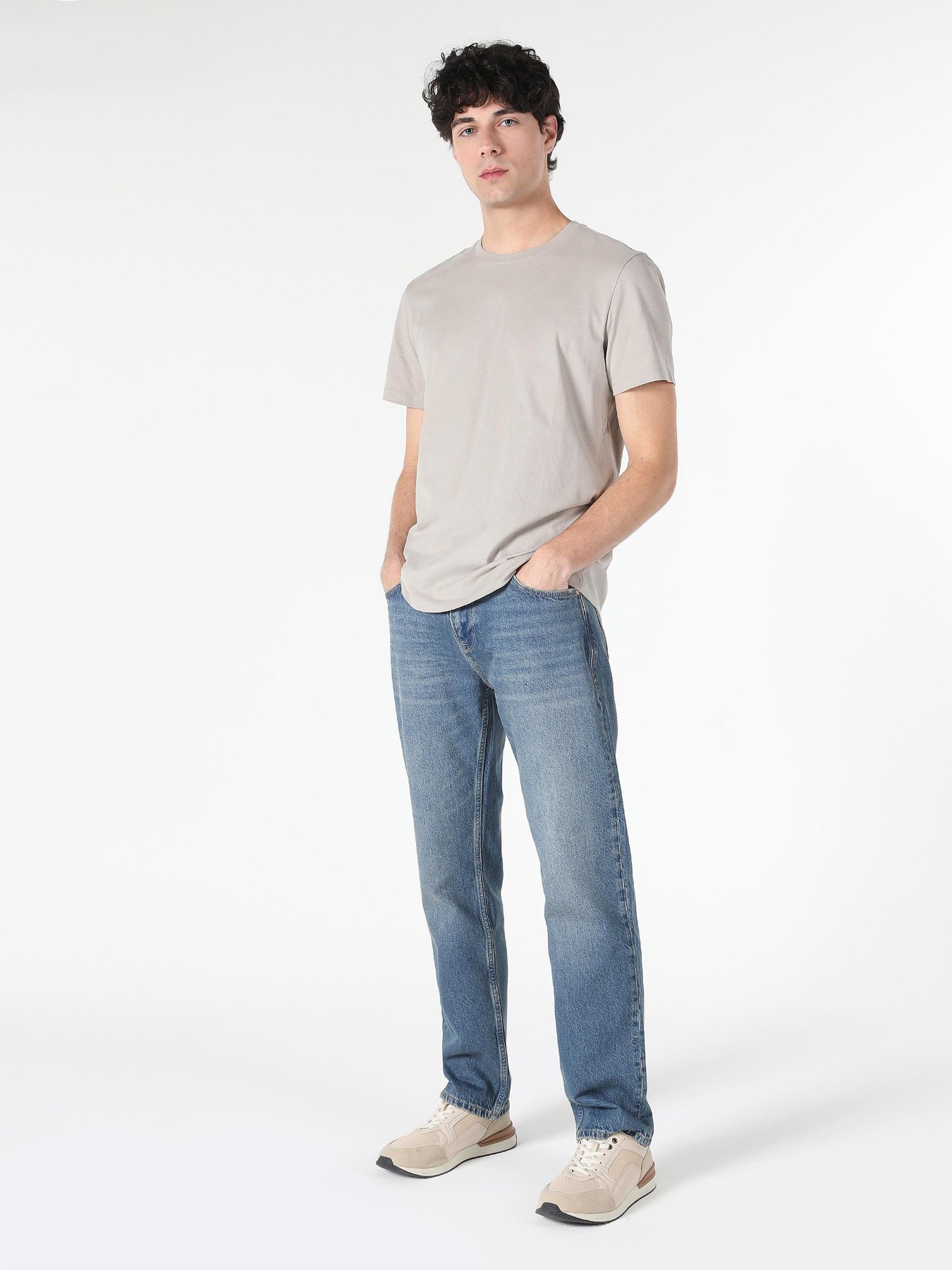 Футболка Colin’s модель CL1066598STN Фото