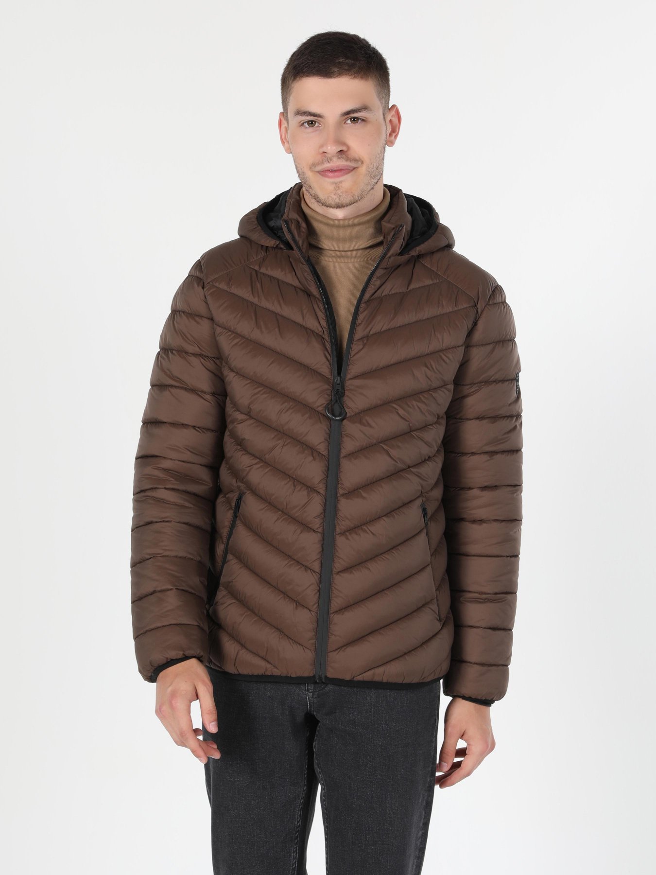 Демісезонна куртка Colin’s модель CL1021308BRW Фото