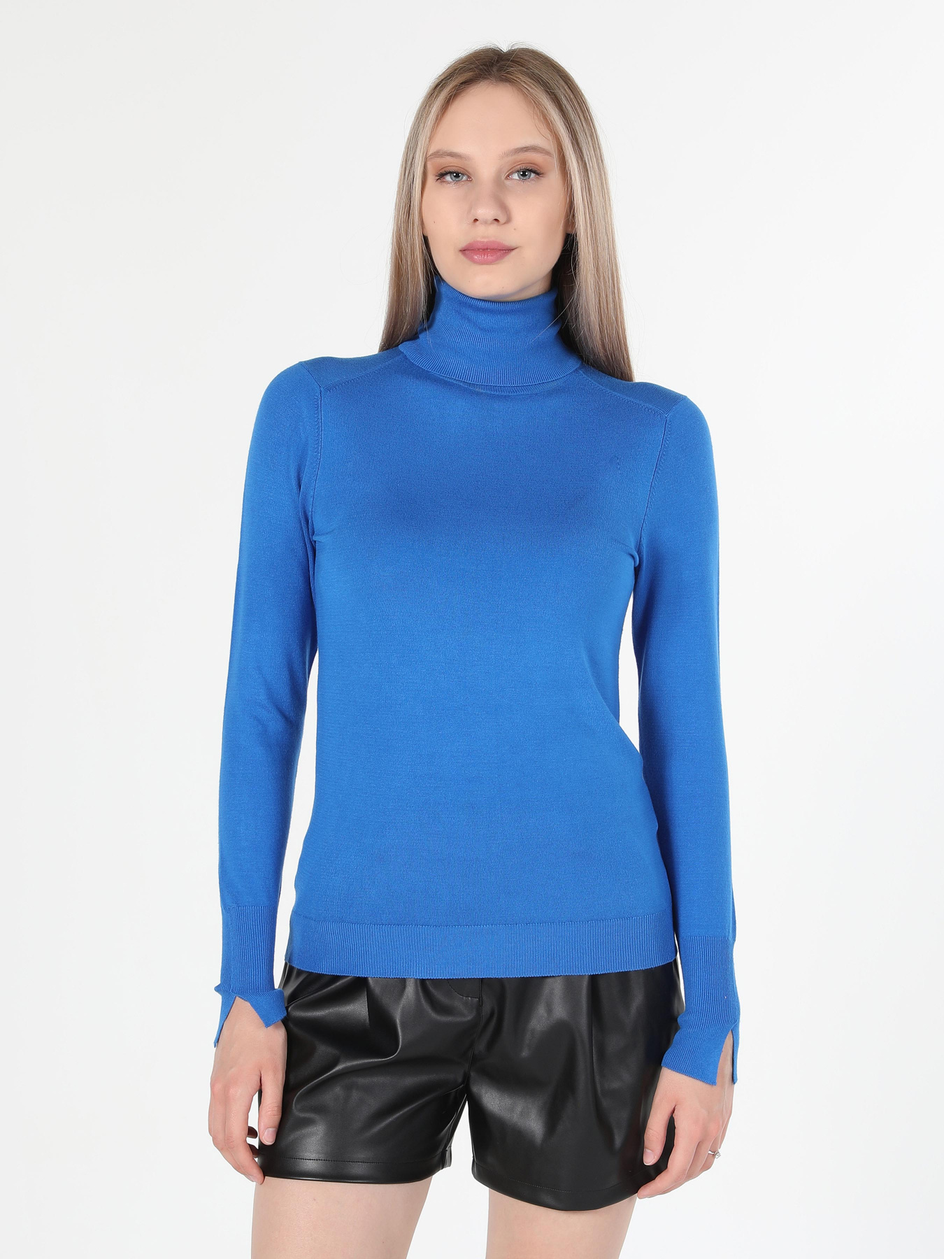 Водолазка Colin’s модель CL1051087BLS Фото