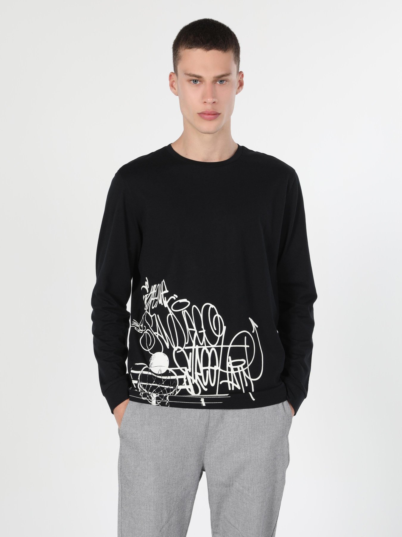 Лонгслів Colin’s модель CL1059596BLK Фото