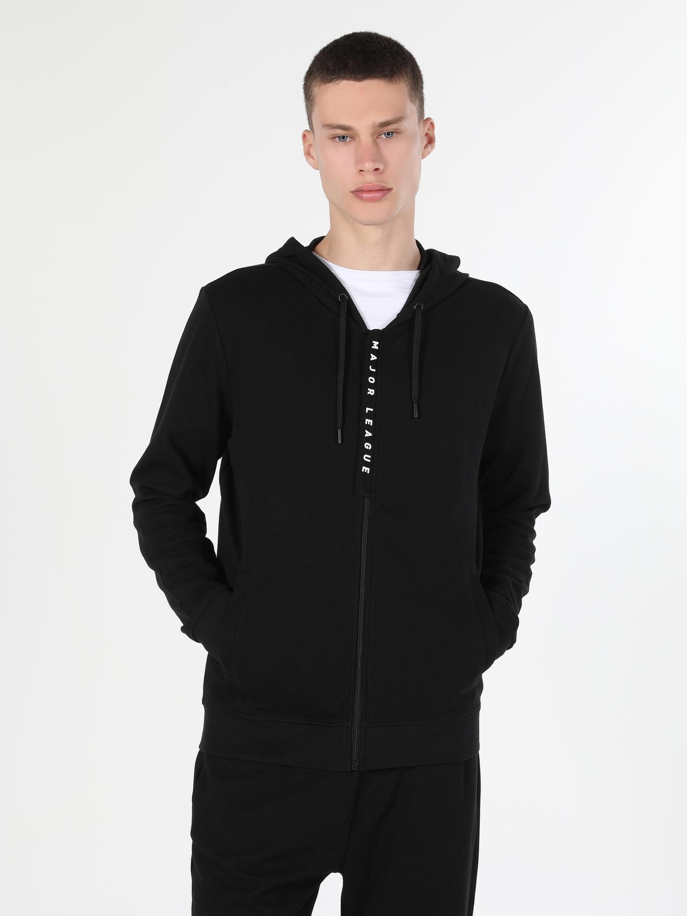 Кофта Colin’s модель CL1059670BLK Фото