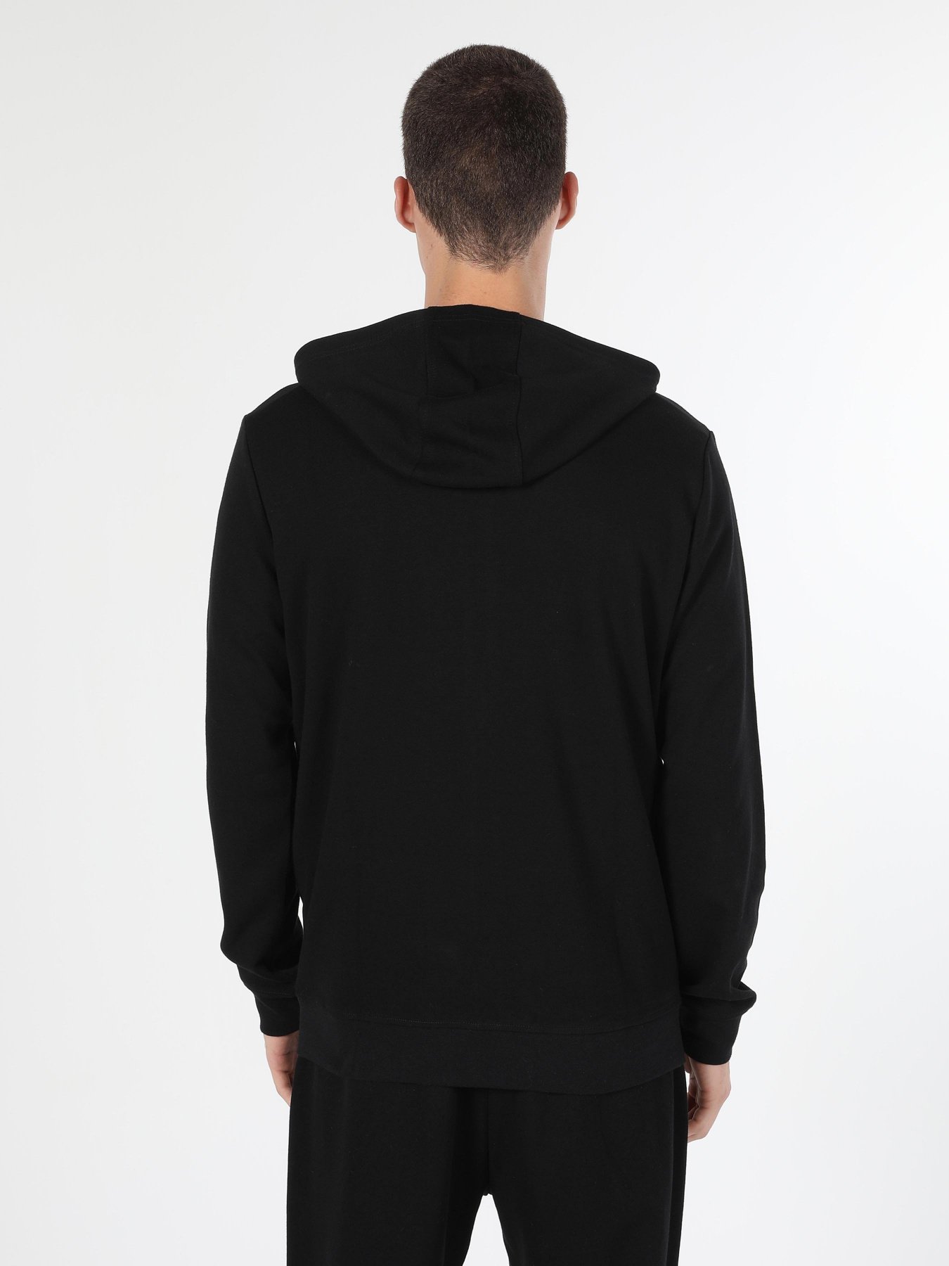 Кофта Colin’s модель CL1059670BLK Фото