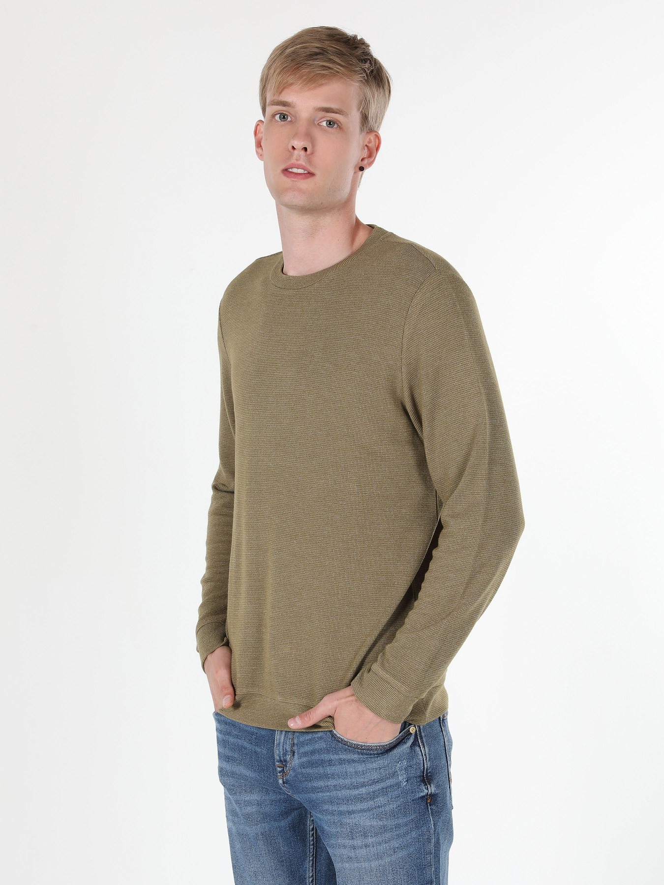 Лонгслив Colin’s модель CL1059906KHA Фото