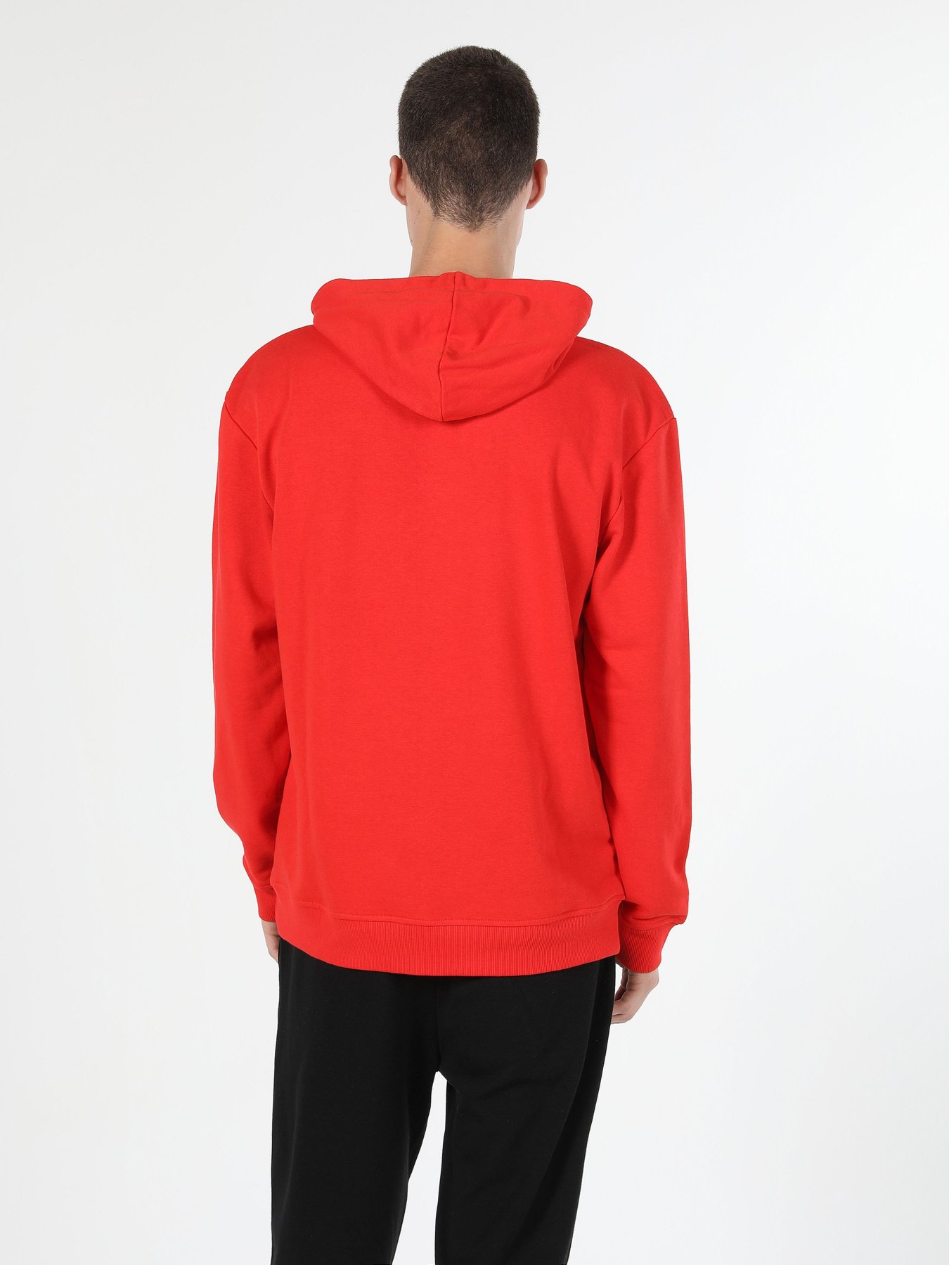 Худи Colin’s модель CL1059960RED Фото