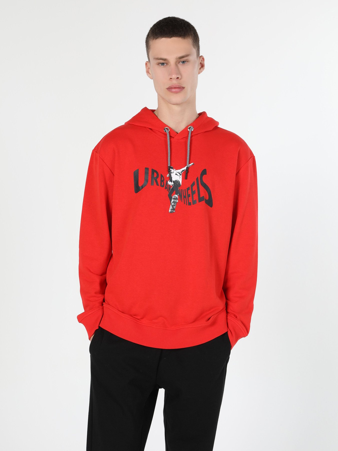 Худи Colin’s модель CL1059960RED Фото