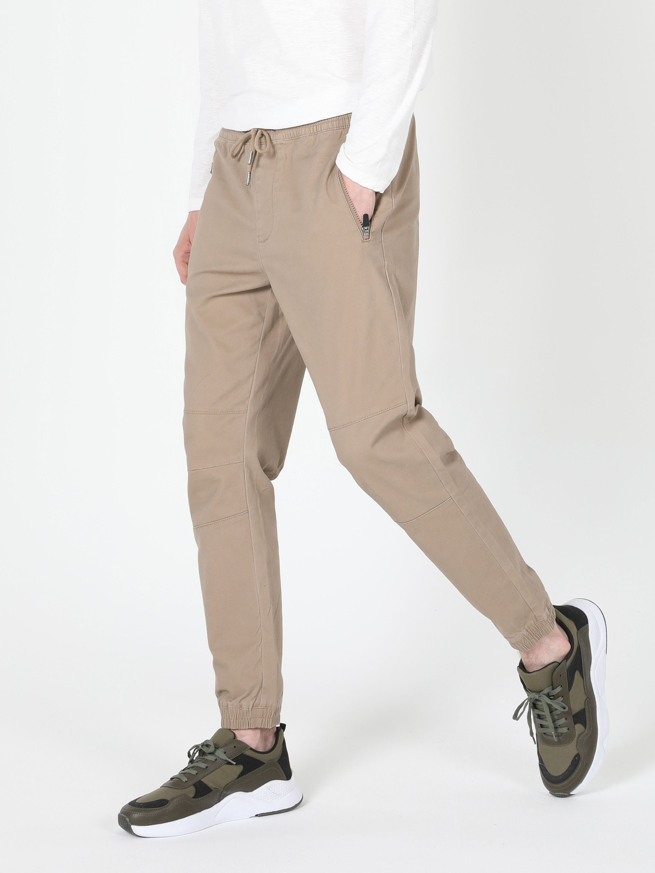 Джоггеры Colin’s модель CL1060060BEI Фото