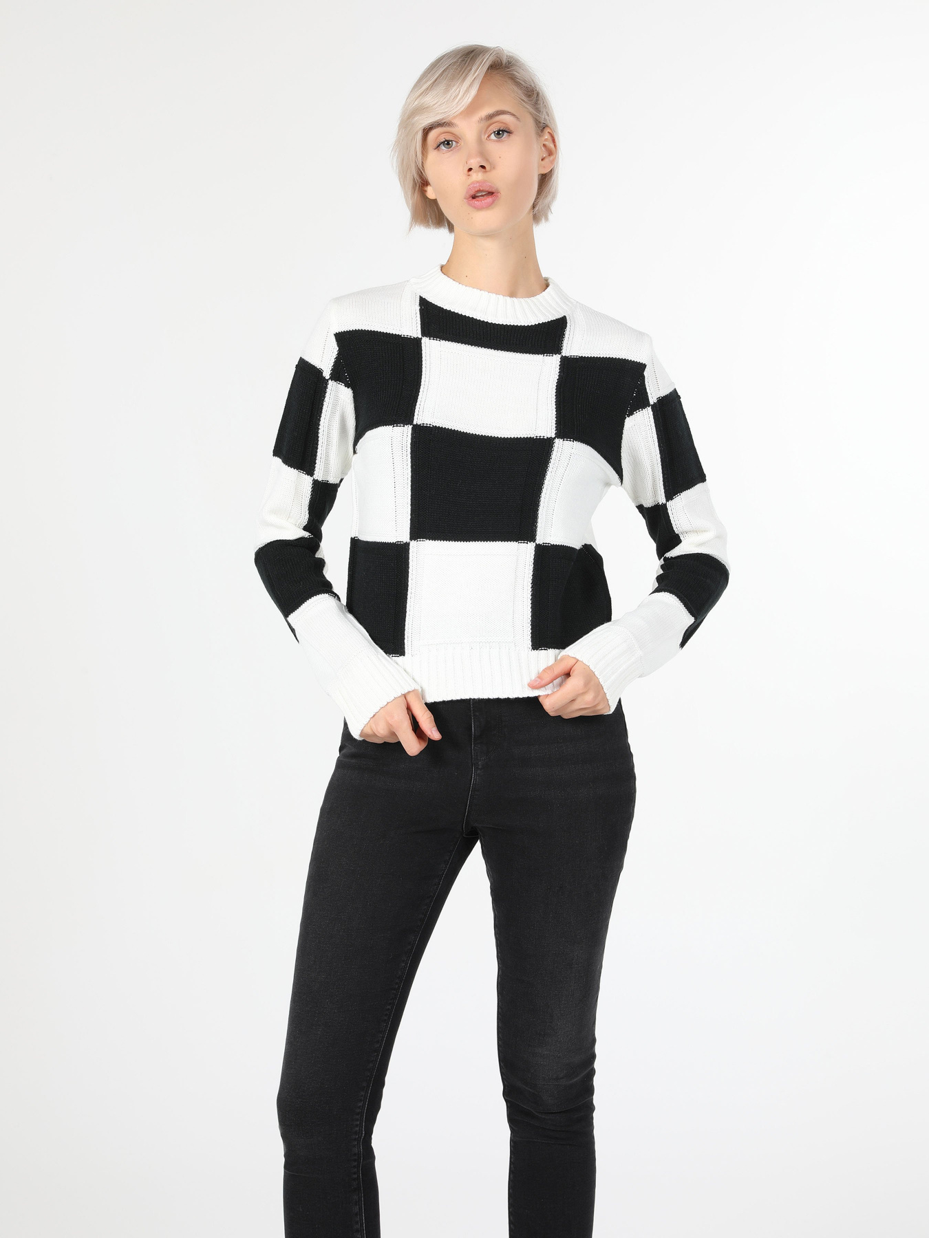 Джемпер Colin’s модель CL1060702OFW Фото