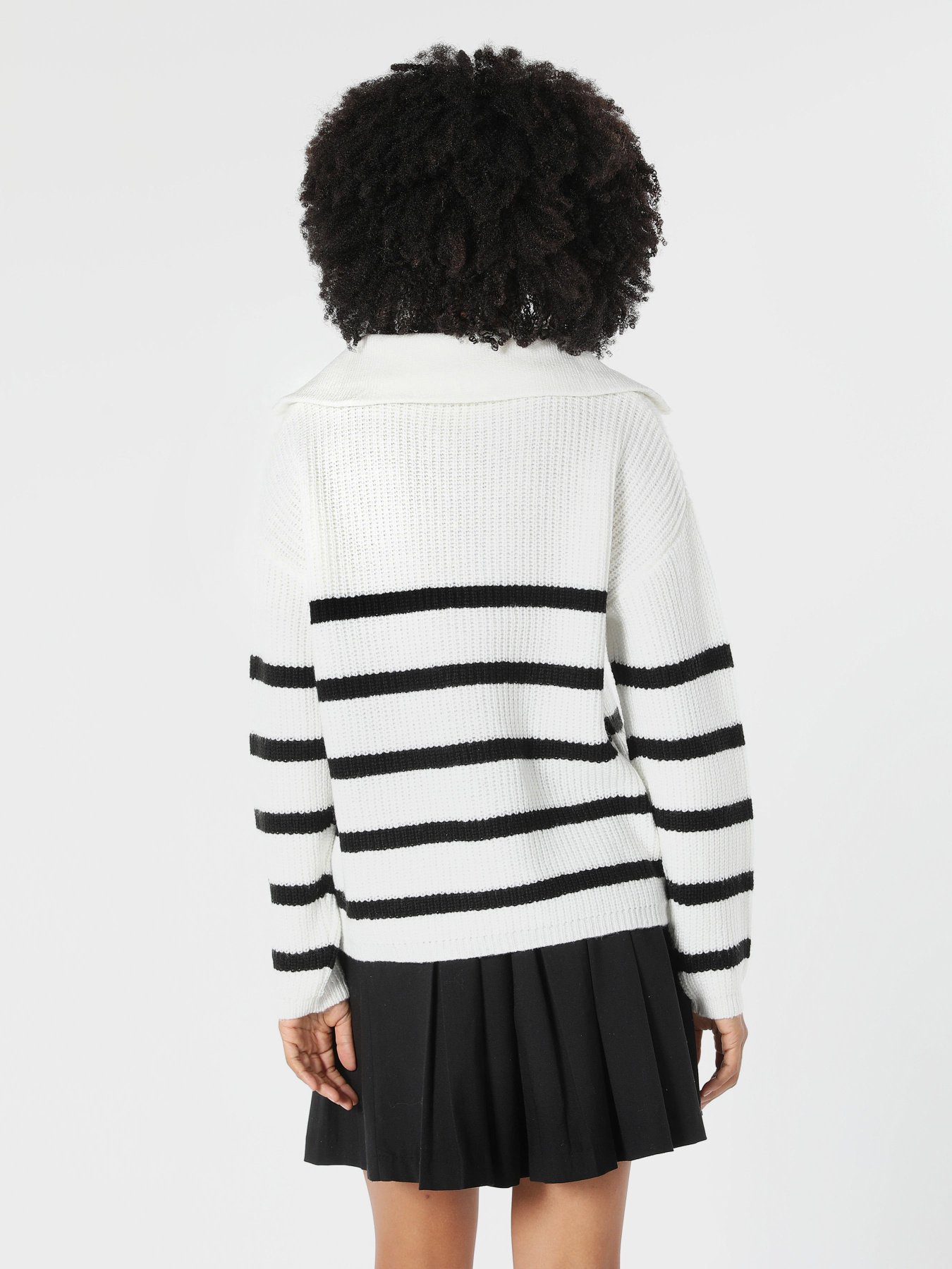 Кофта Colin’s модель CL1060705OFW Фото