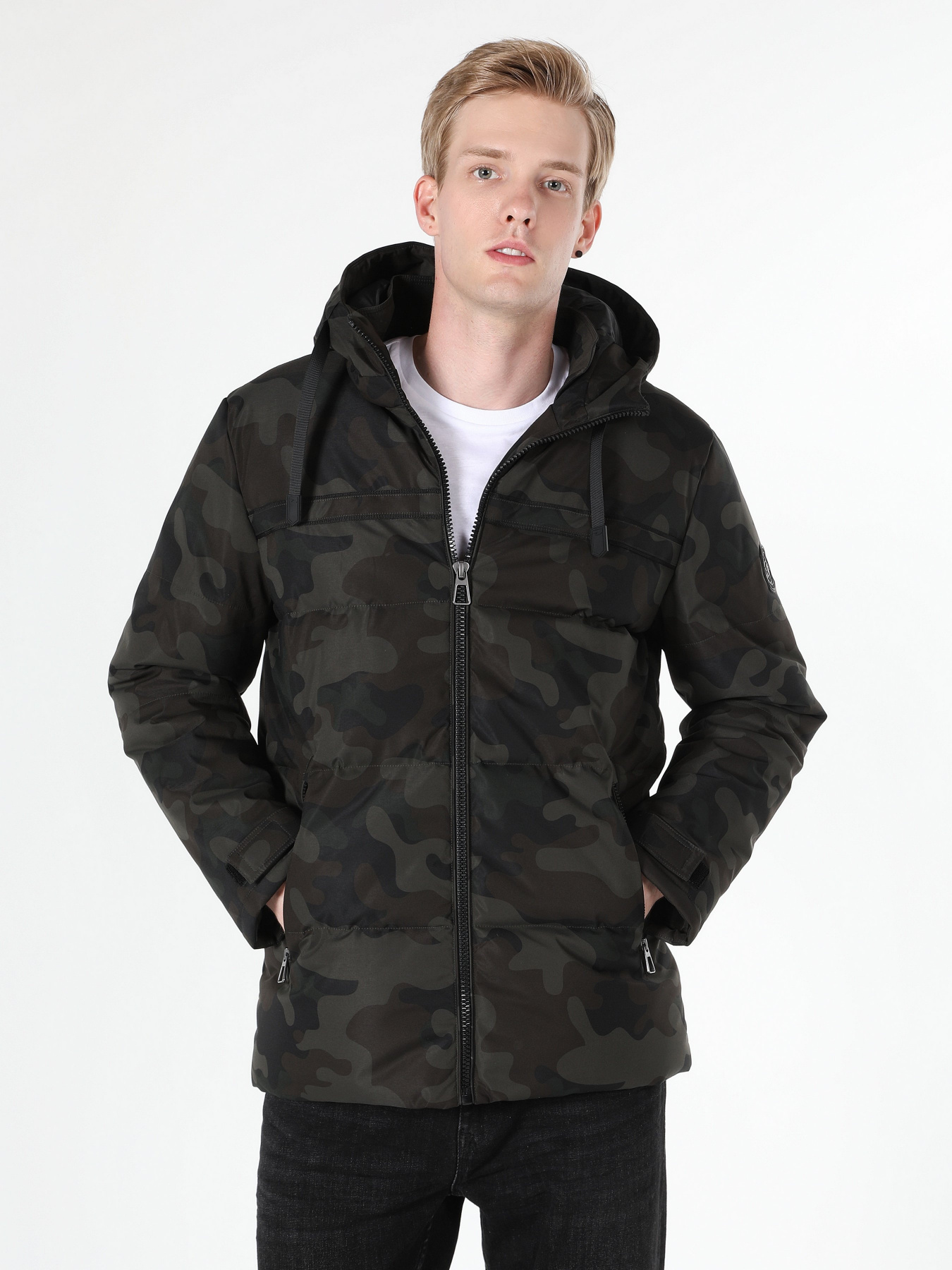 Зимняя куртка Colin’s модель CL1060965KHA Фото