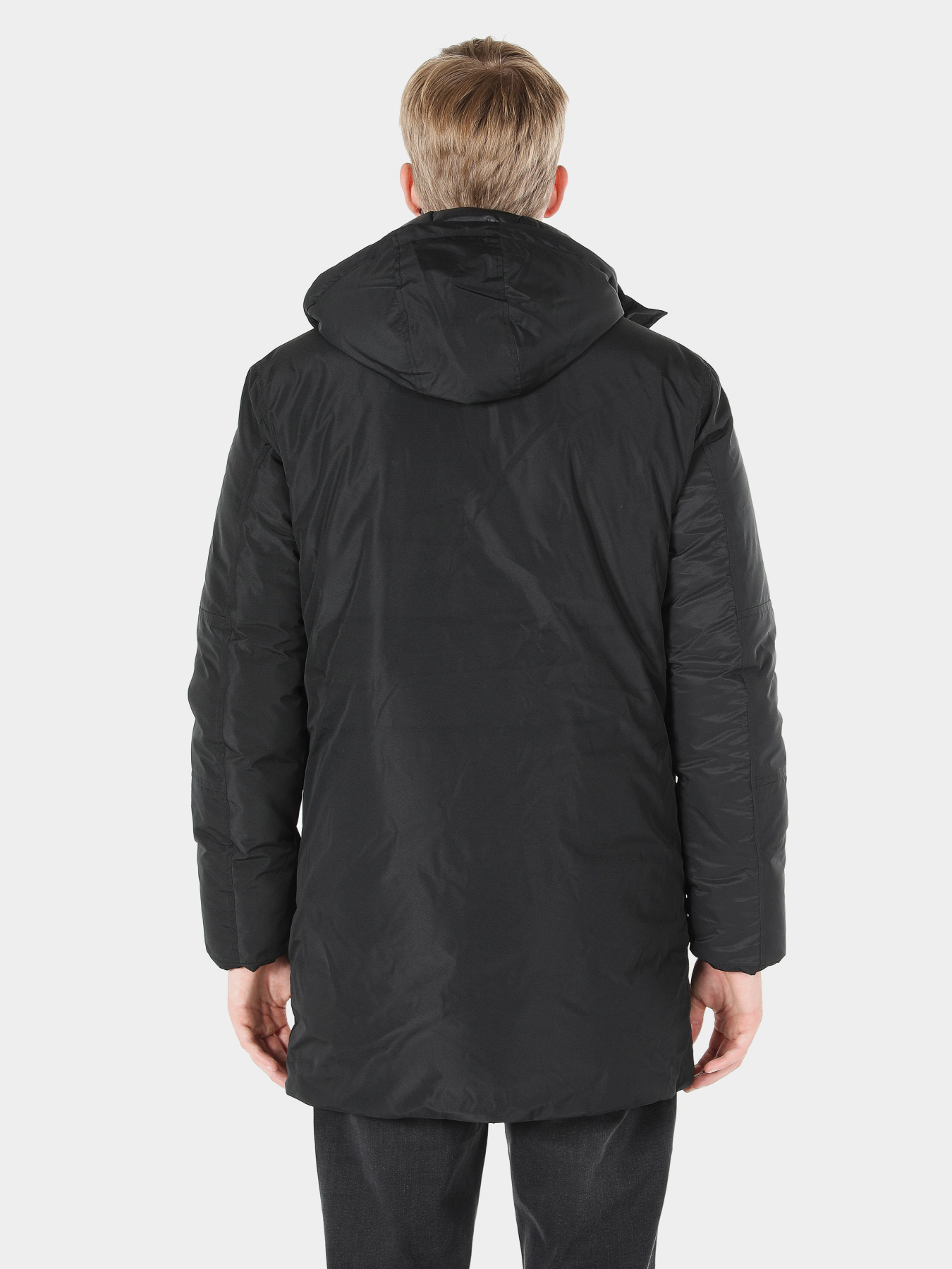 Куртки и дубленки Colin’s модель CL1060979BLK Фото