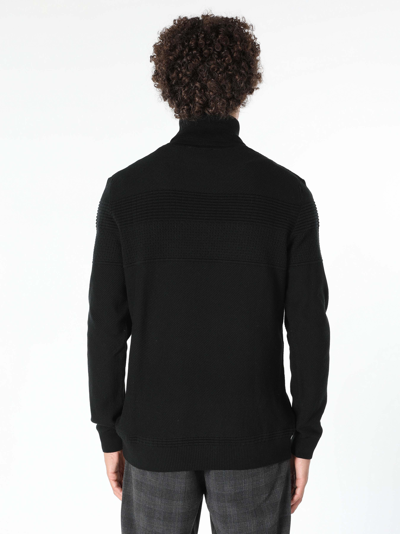 Водолазка Colin’s модель CL1061121BLK Фото