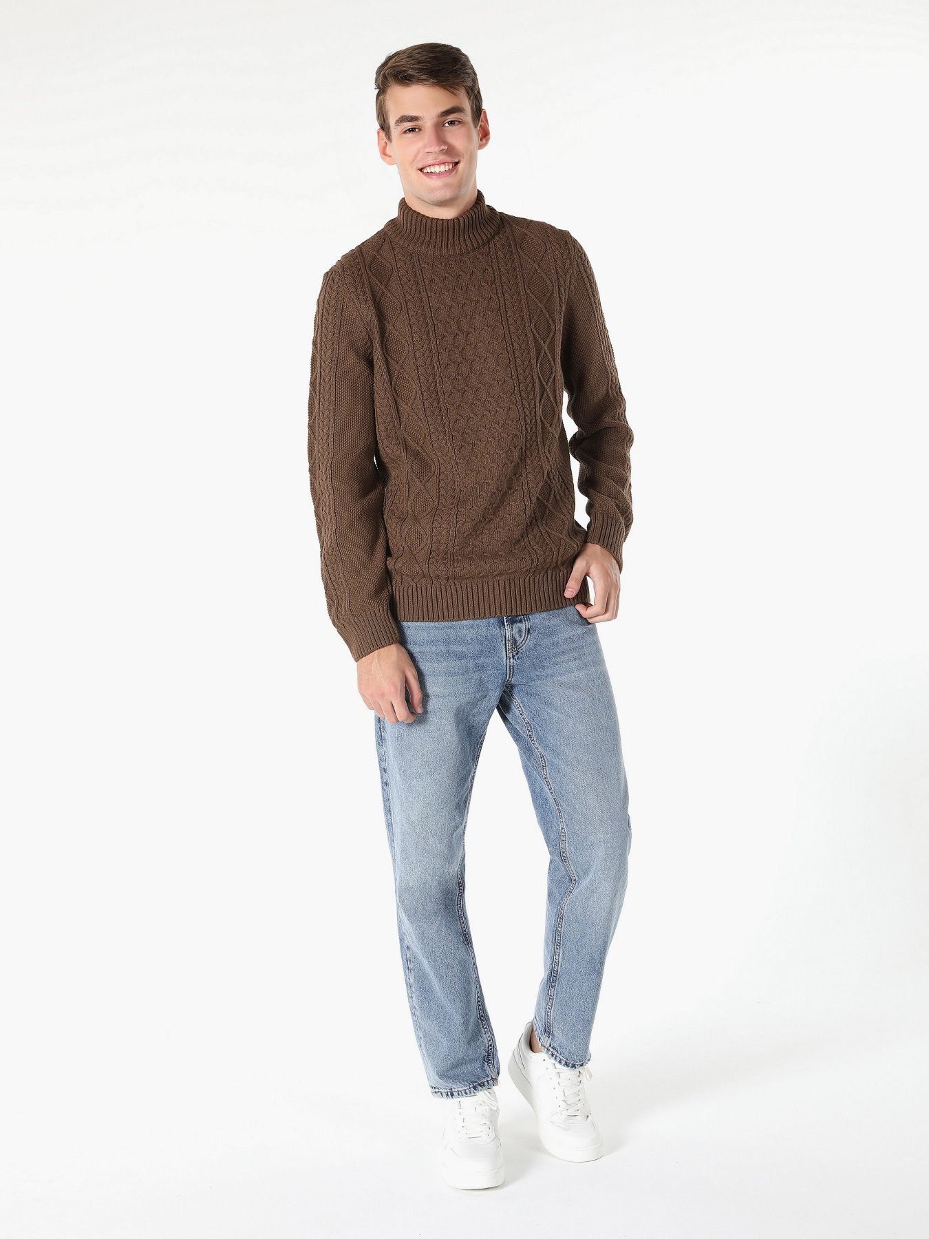 Свитер Colin’s модель CL1061134BRW Фото