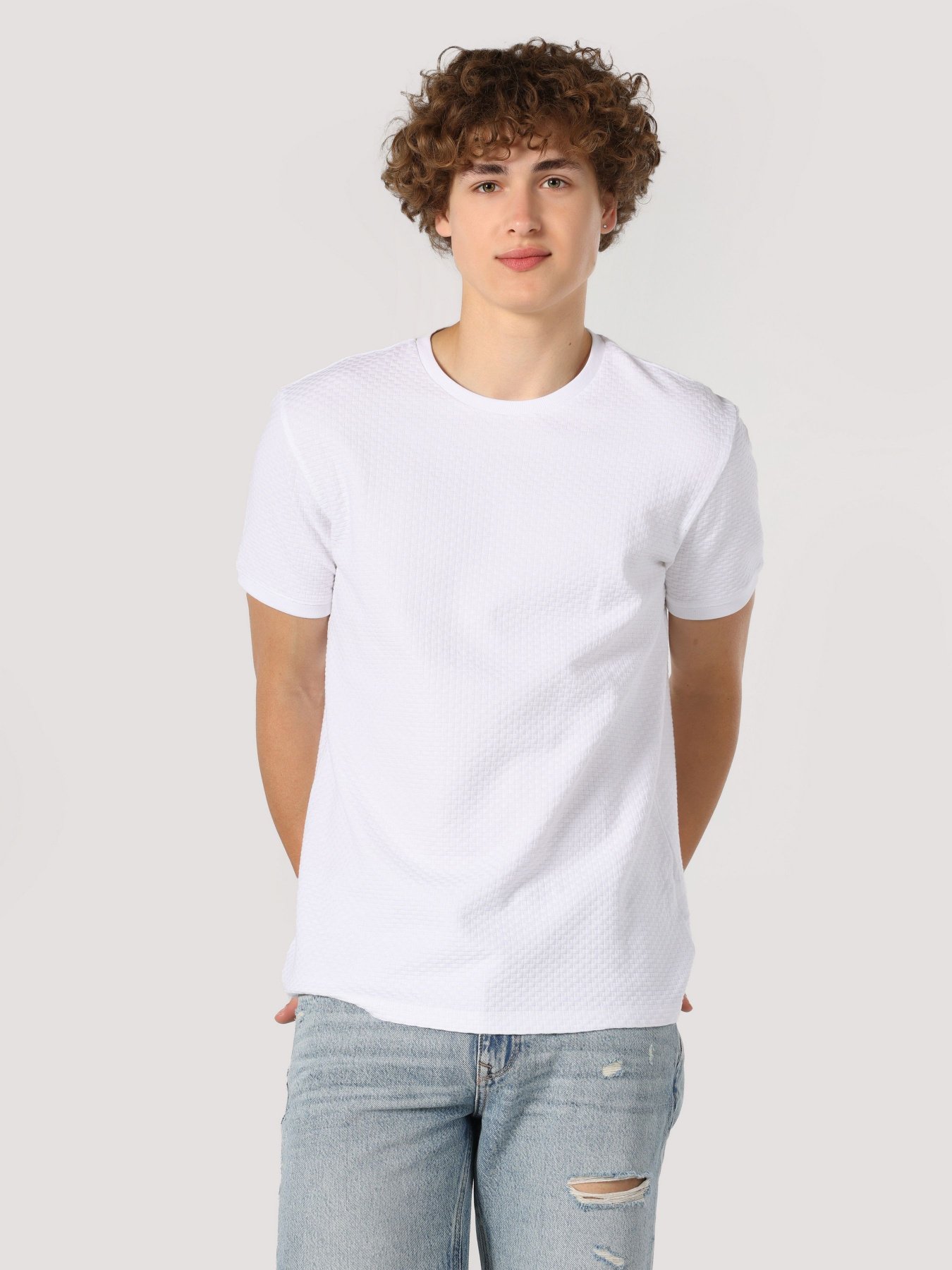 Футболка Colin’s модель CL1057063WHT Фото