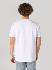 Футболка Colin’s модель CL1057063WHT Фото