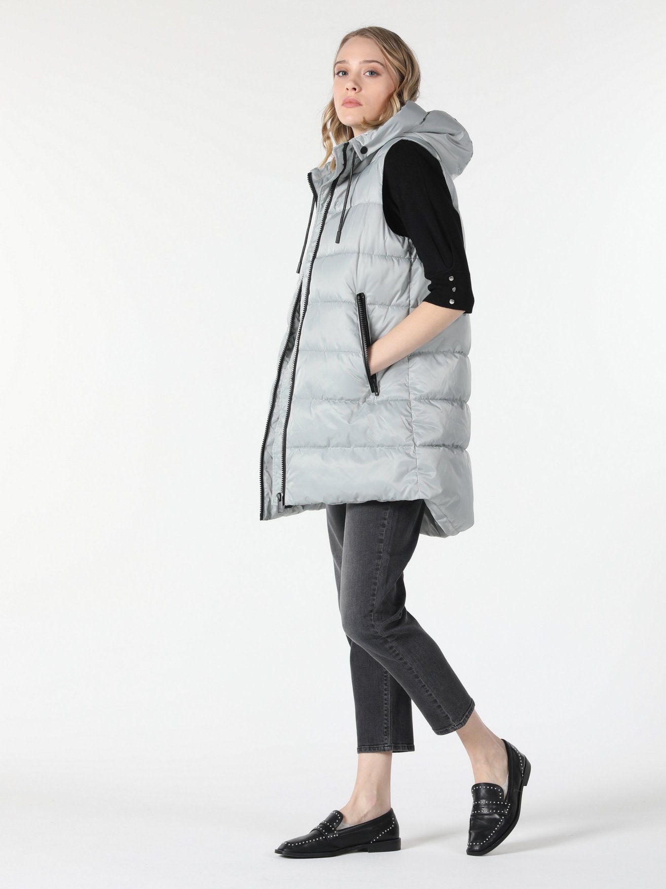 Жилет з утеплювачем Colin’s модель CL1057323MGR Фото