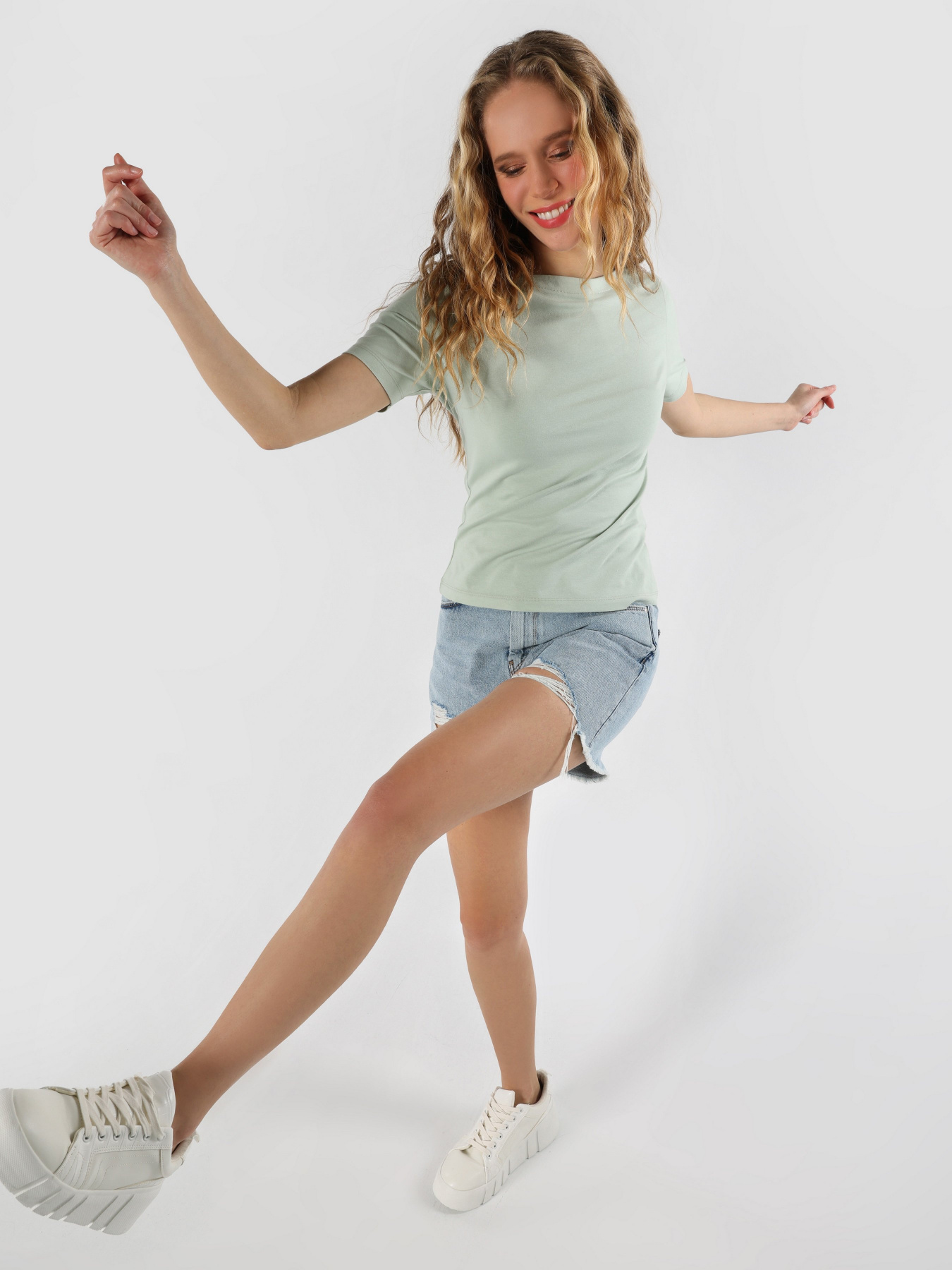 Футболка Colin’s модель CL1058493MNT Фото