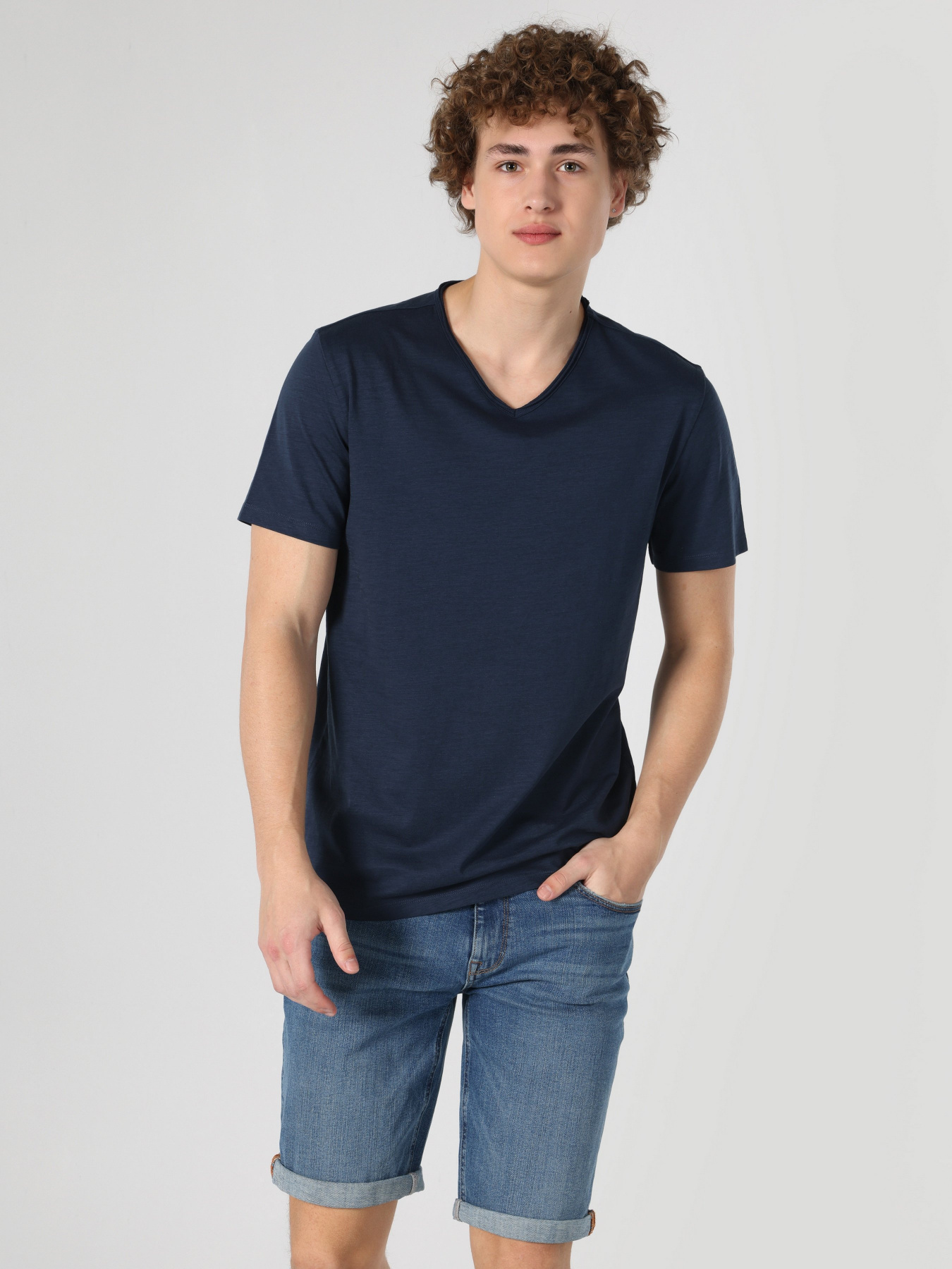 Футболка Colin’s модель CL1058584NAV Фото