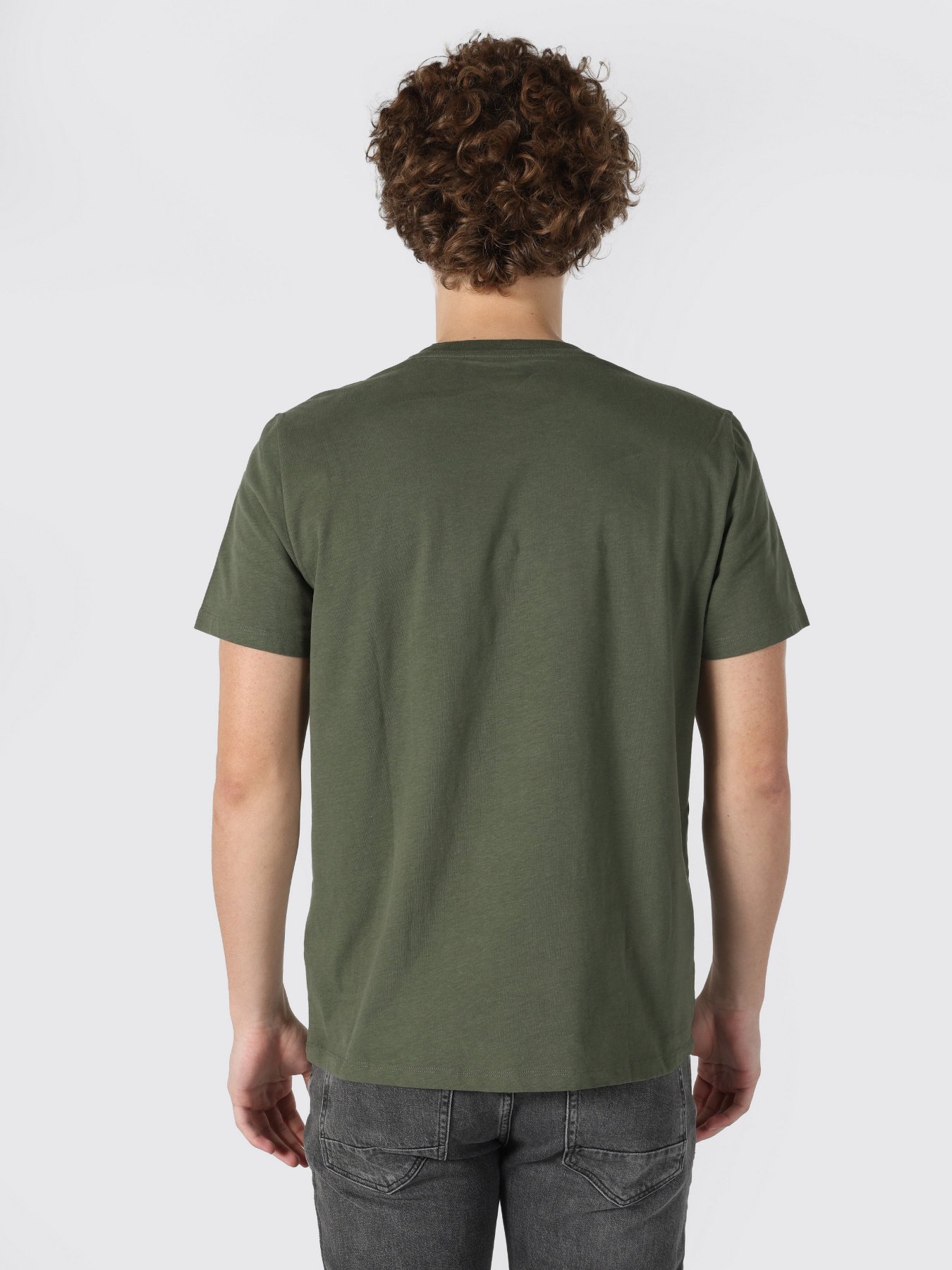 Футболка Colin’s модель CL1058592KHA Футболка Colin’s модель CL1058592KHA Фото