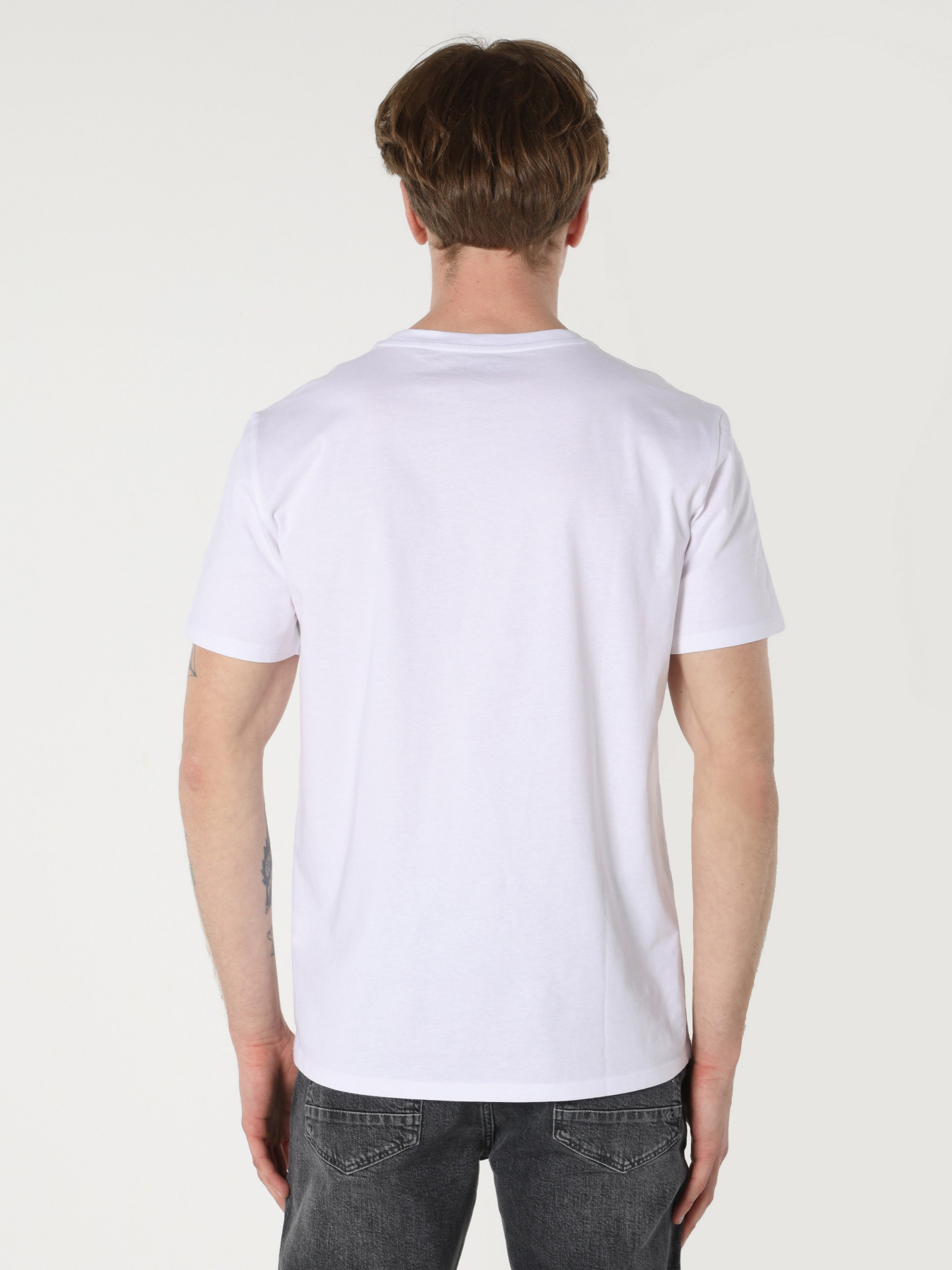 Футболка Colin’s модель CL1059591WHT Фото