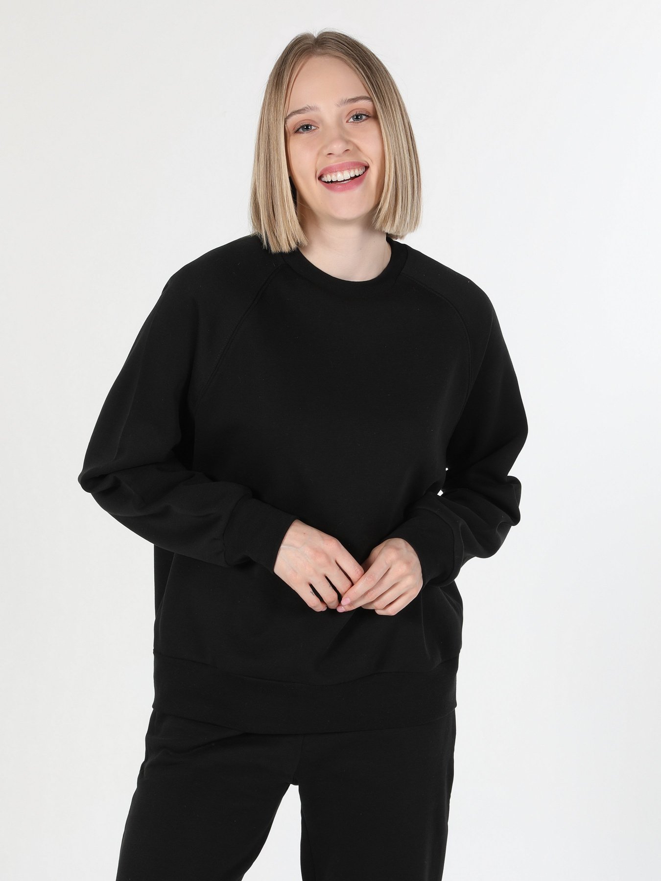 Свитшот Colin’s модель CL1060307BLK Фото