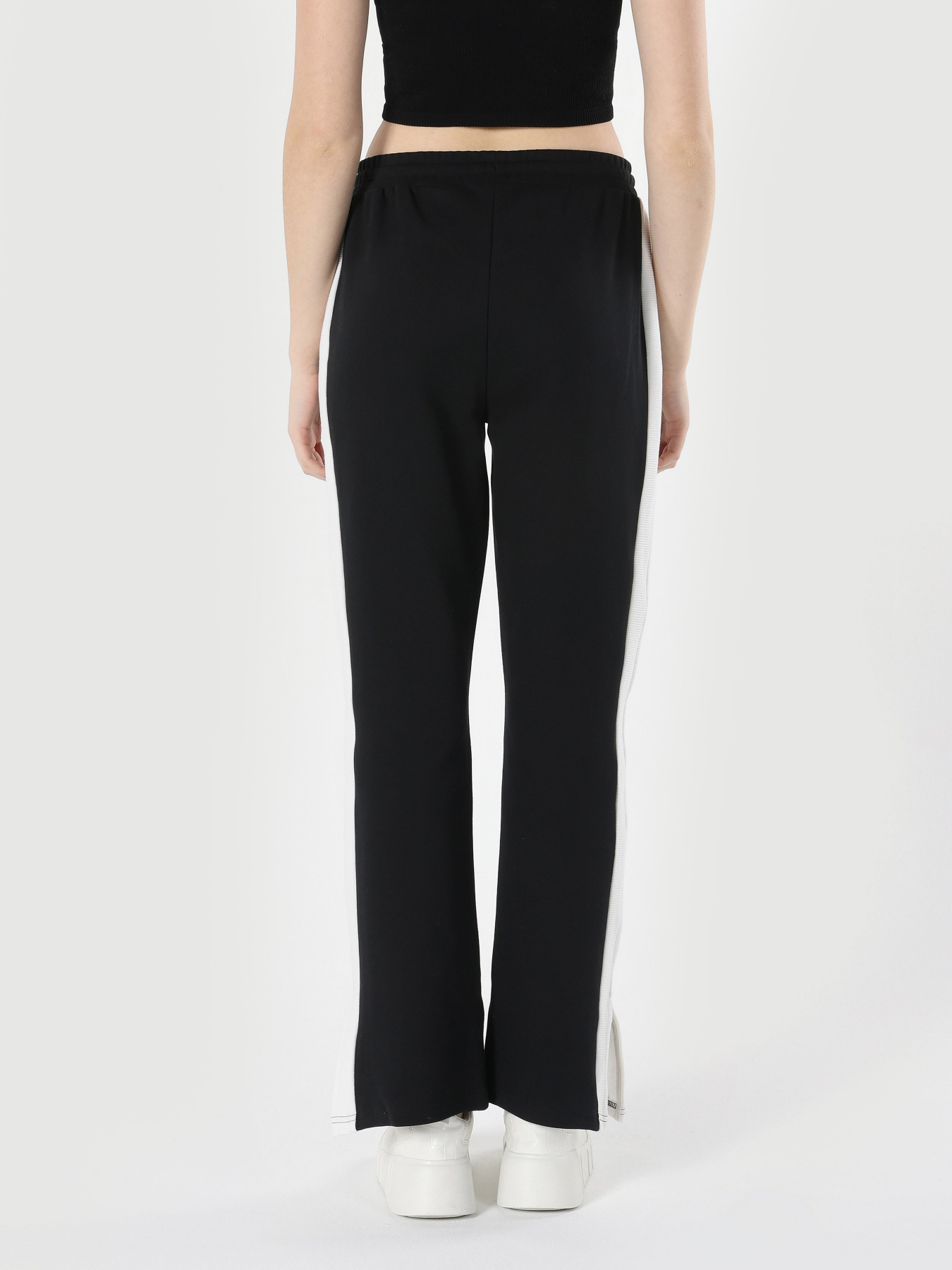 Брюки повседневные Colin’s модель CL1060608BLK Фото